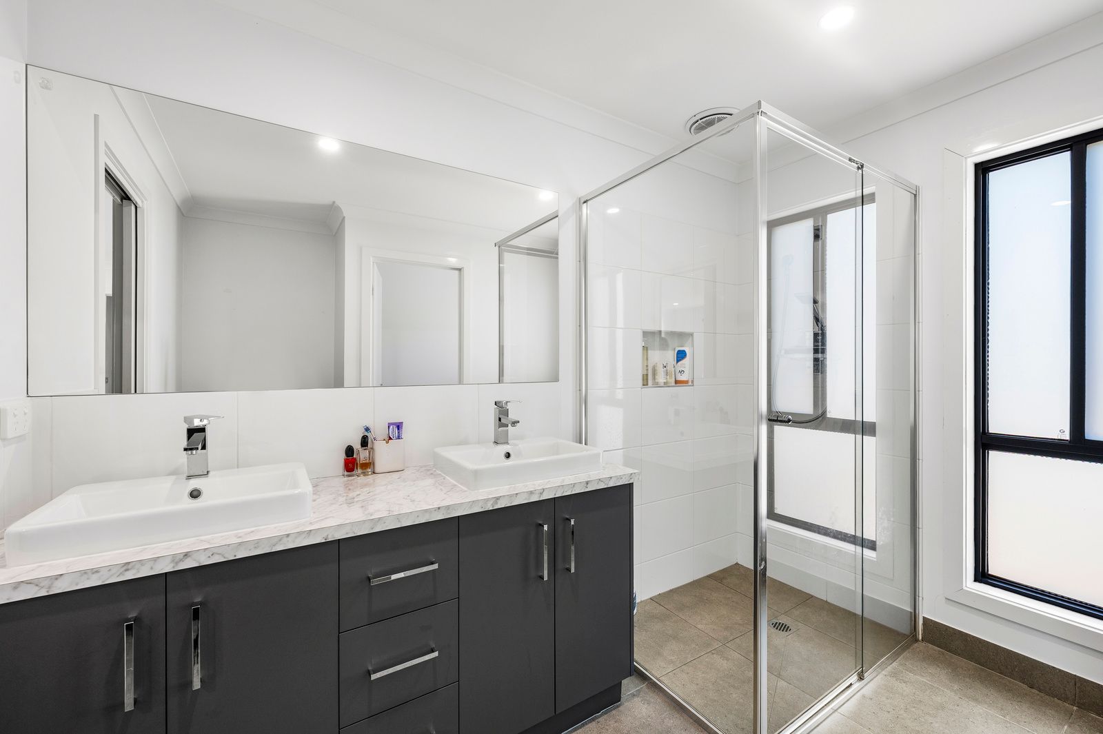3-5 Lomandra Way — photo 11 of 16