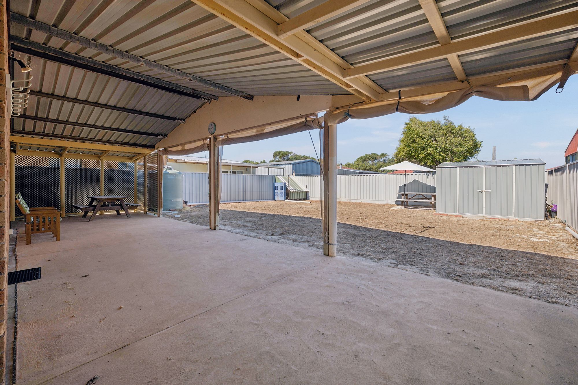 27A Horton Way — photo 23 of 30