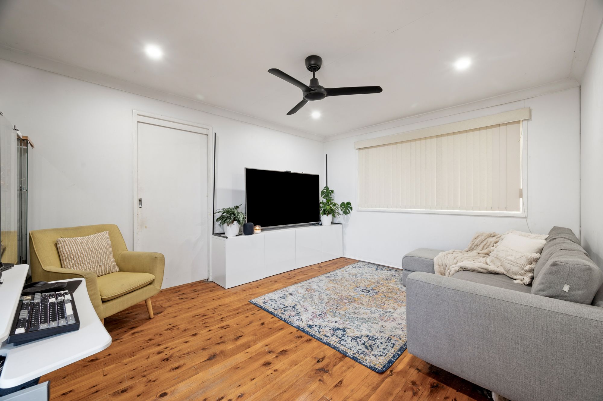 38 Coachwood Crescent — photo 12 of 20