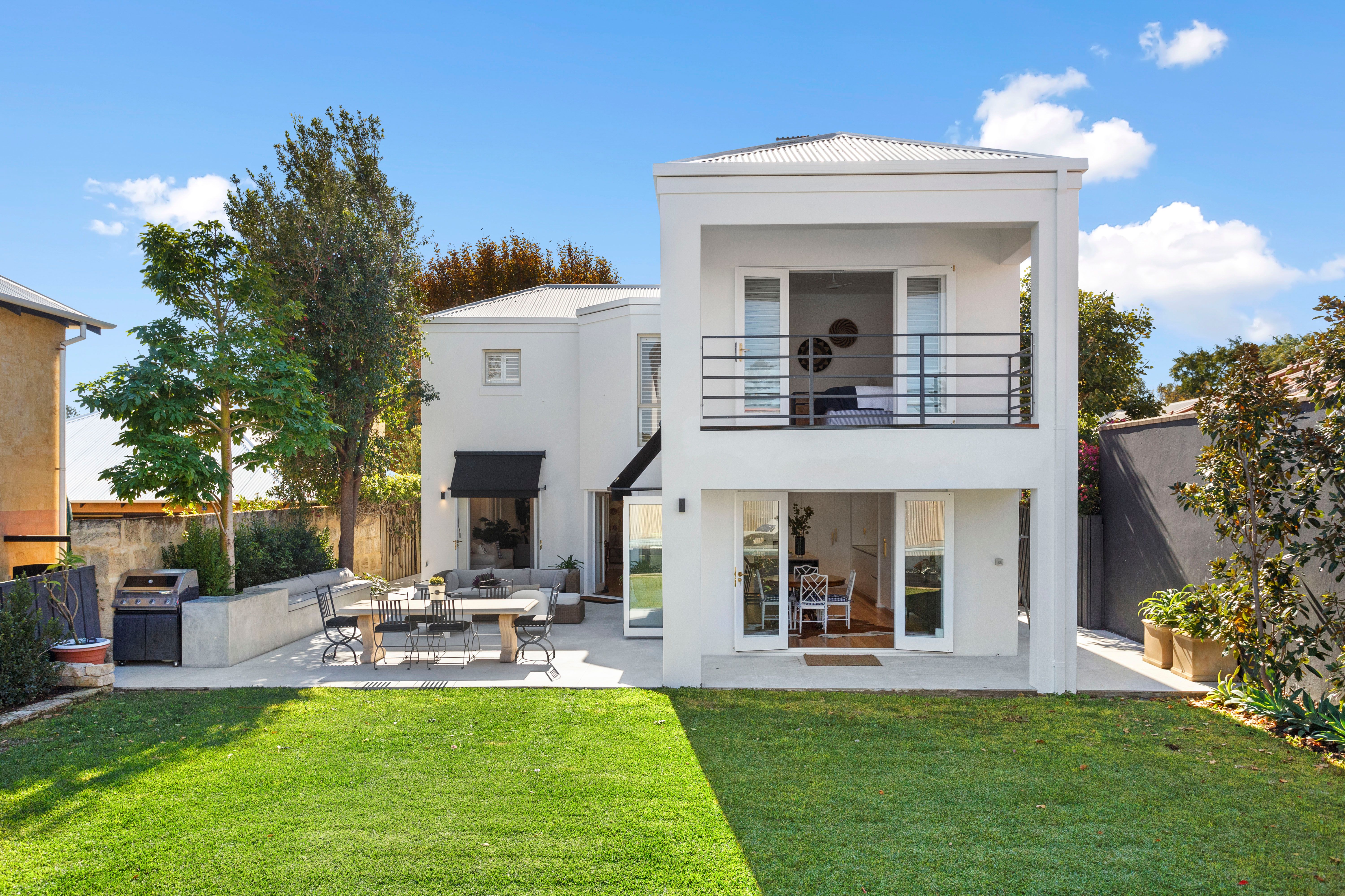 27 Osborne Parade, Claremont, WA 6010