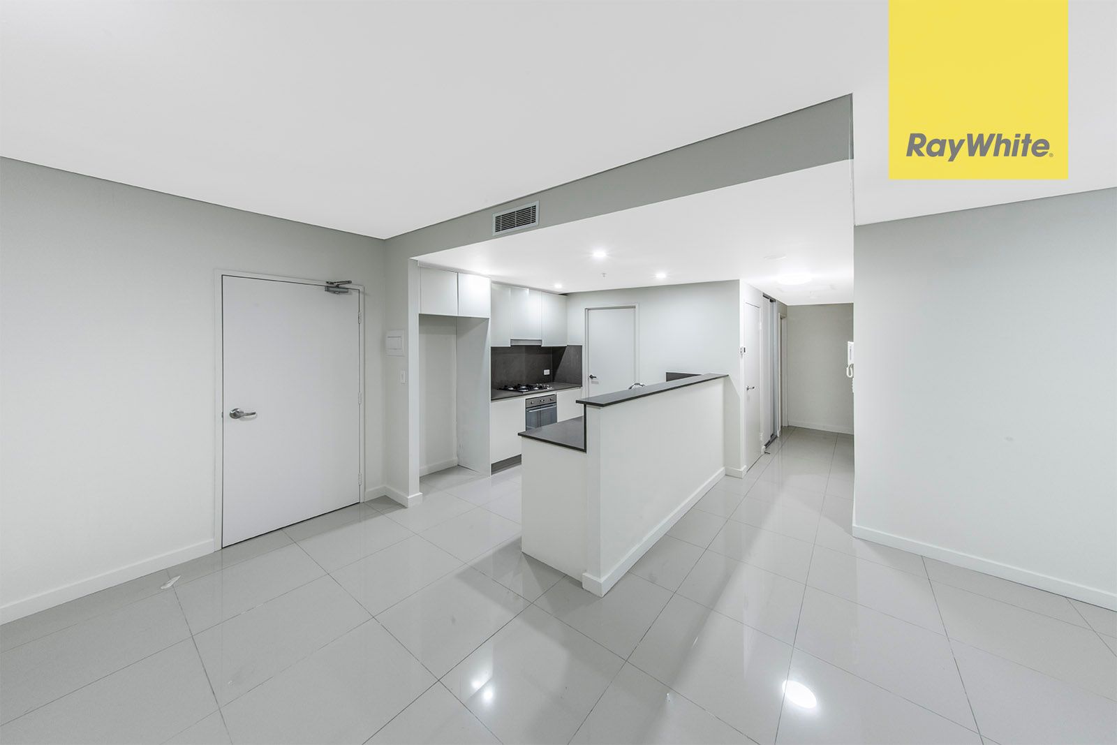 102/6 River Road — photo from Ray White Parramatta