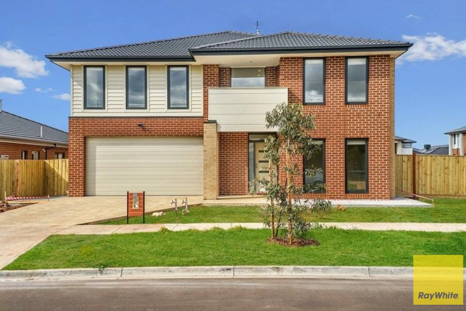 28 Bullion Drive, Rockbank, VIC 3335