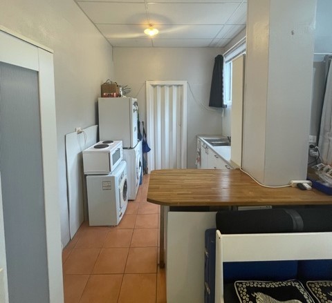 2/225 Prince Edward Park Road (enter via walkway in car park at end of road), Woronora, NSW 2232