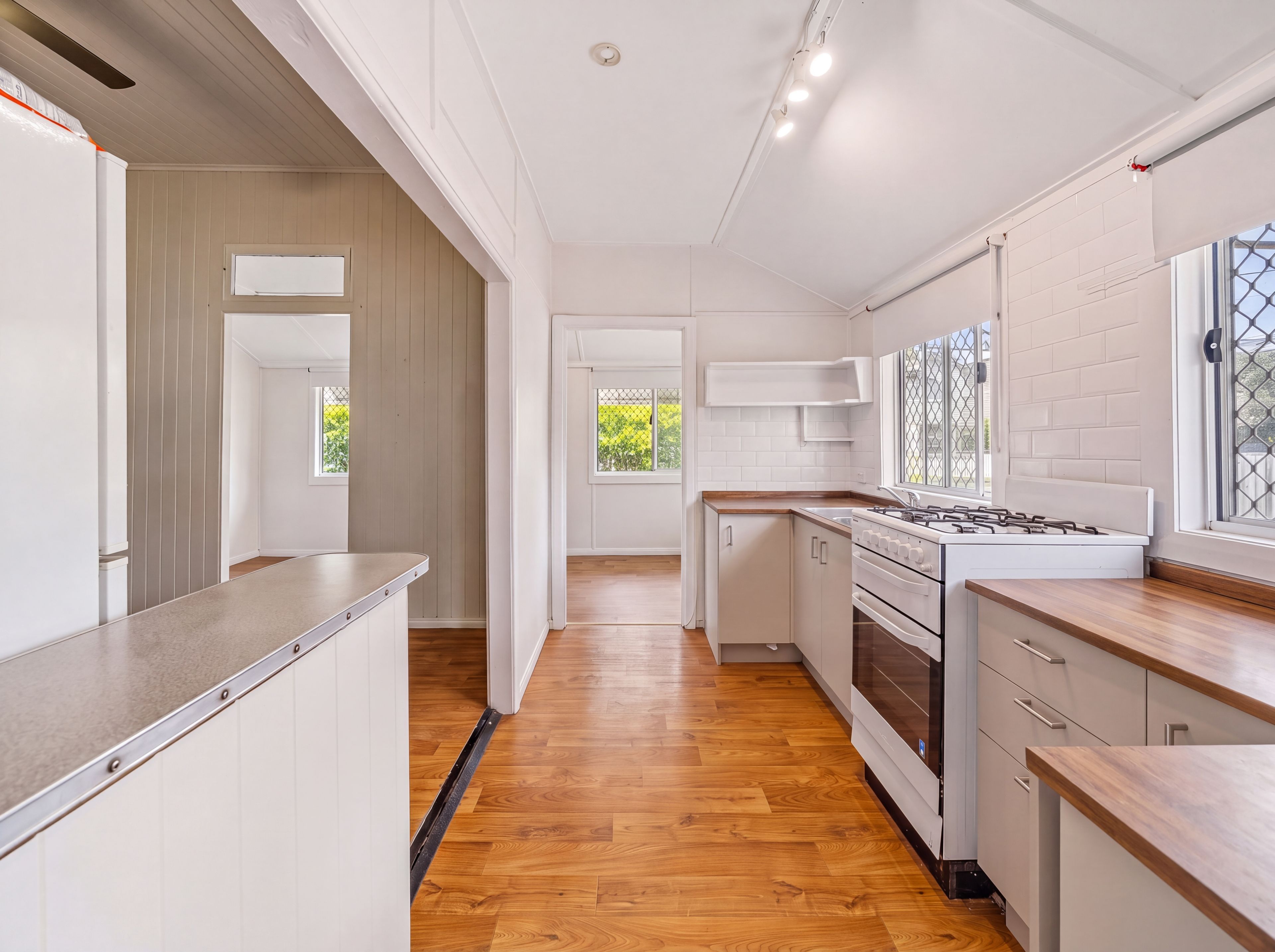 16 Herbert Street — photo 7 of 28