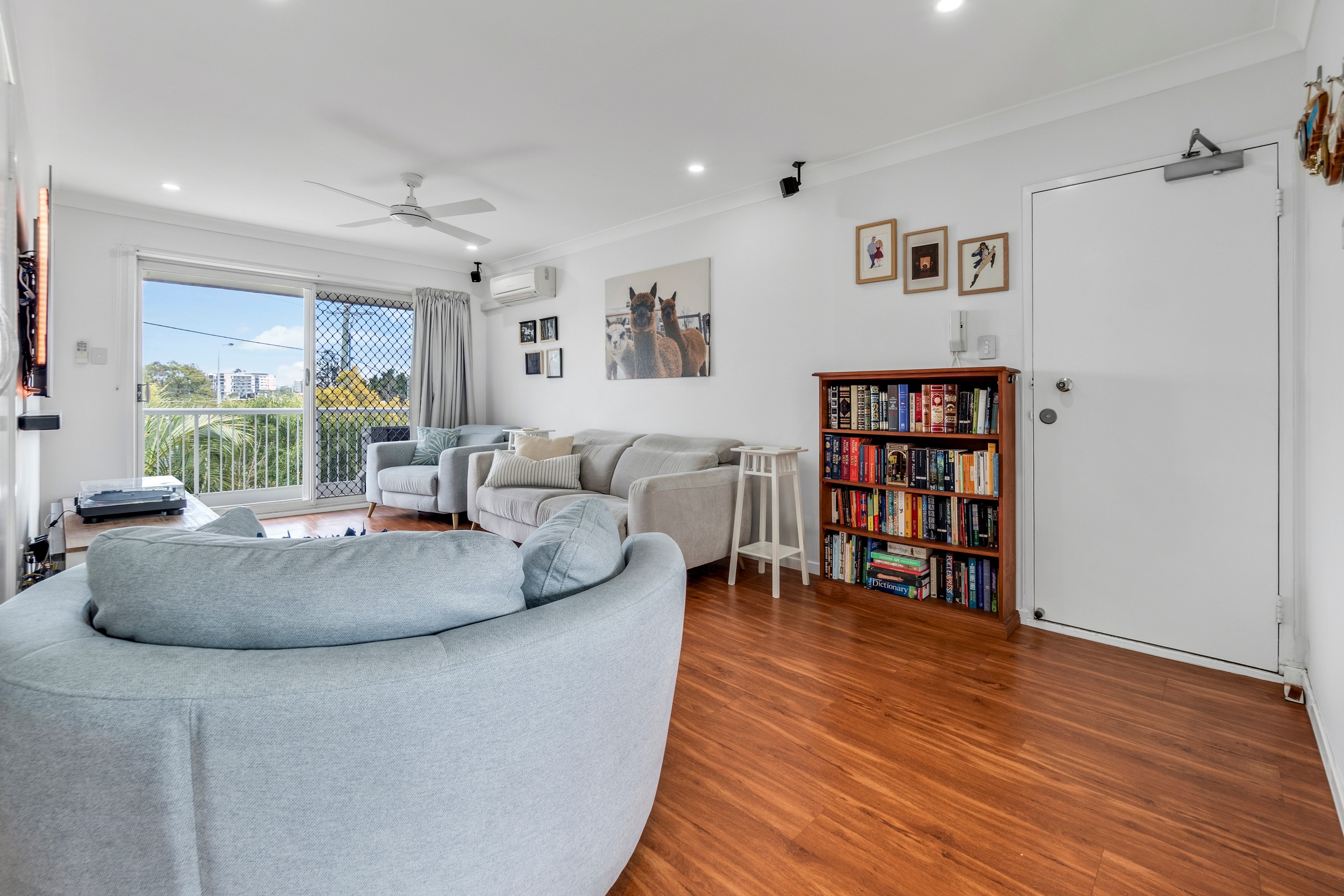 25/7 Main Avenue, Coorparoo, QLD 4151