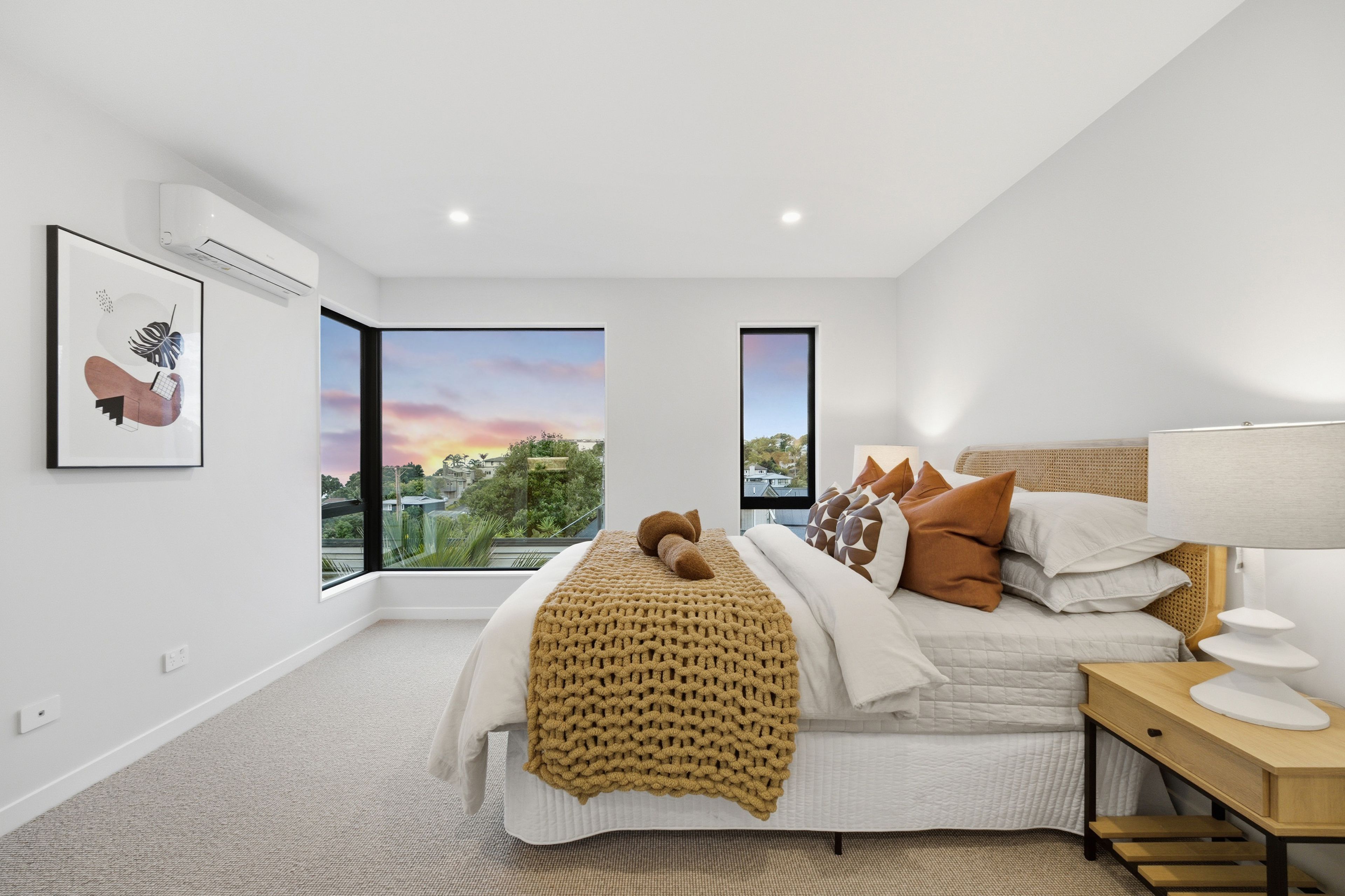 8/8 Park Rise, Campbells Bay, North Shore City