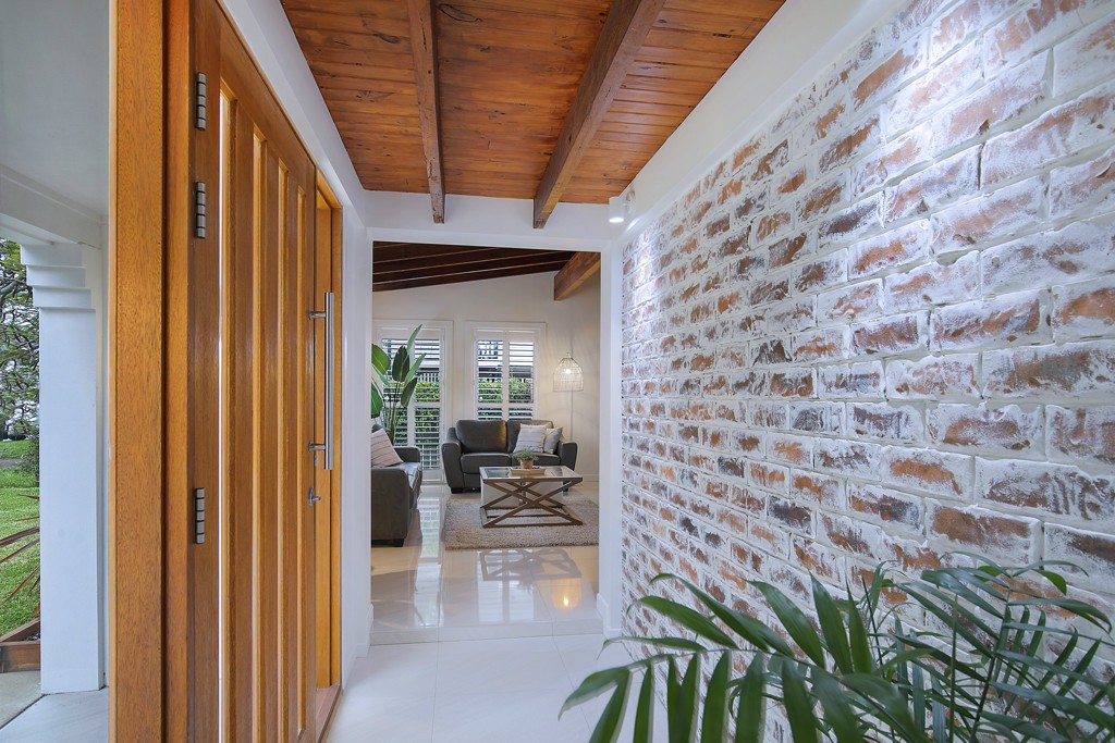 6 Fernlea Avenue, Scarborough, QLD 4020