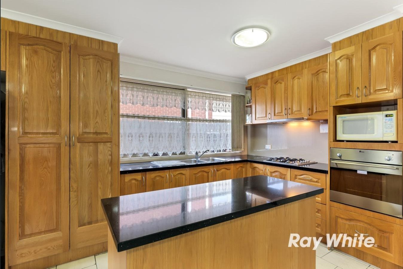 5 Ellam Court, Meadow Heights, VIC 3048