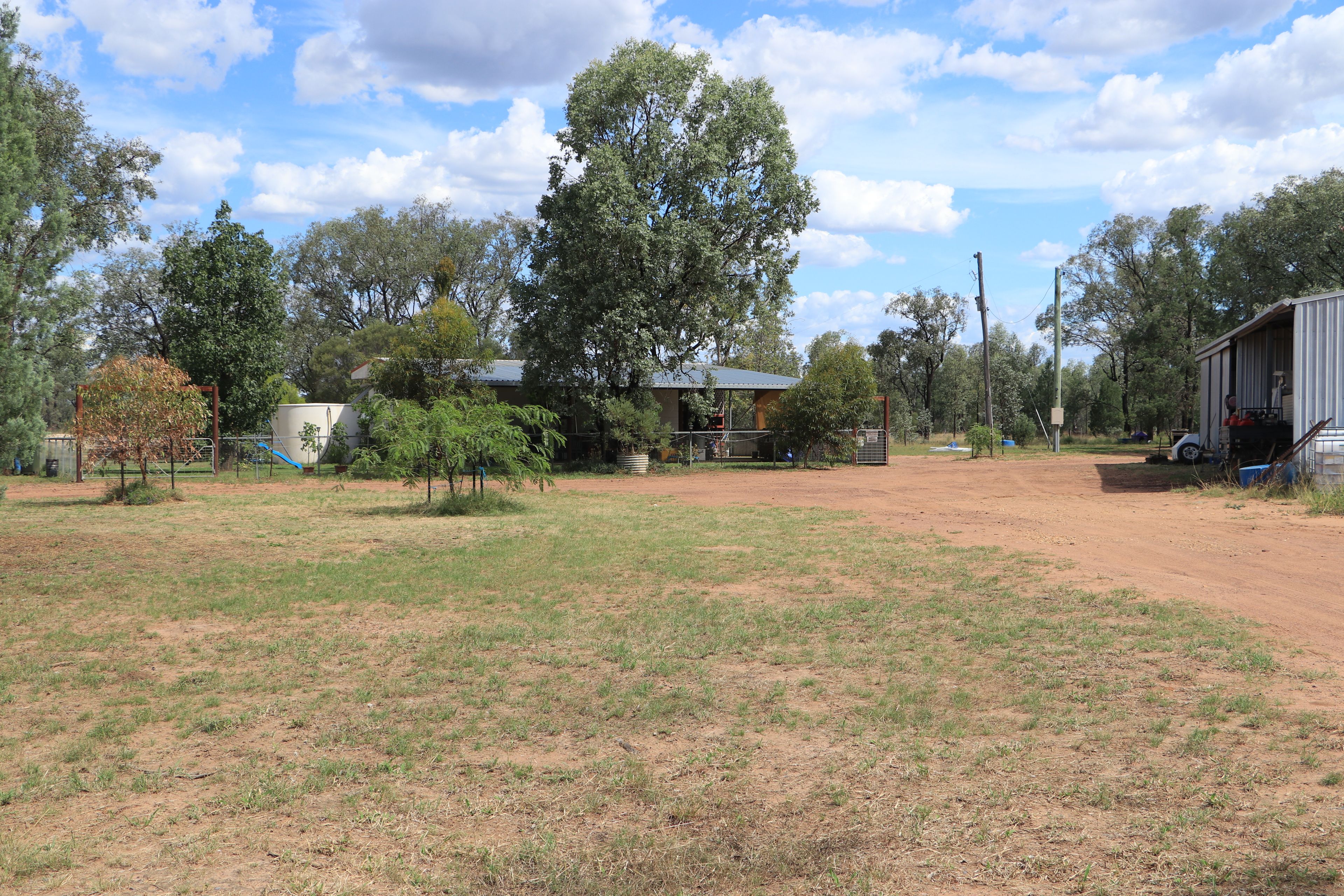 555 Yuleba Surat Road — photo from Ray White Roma