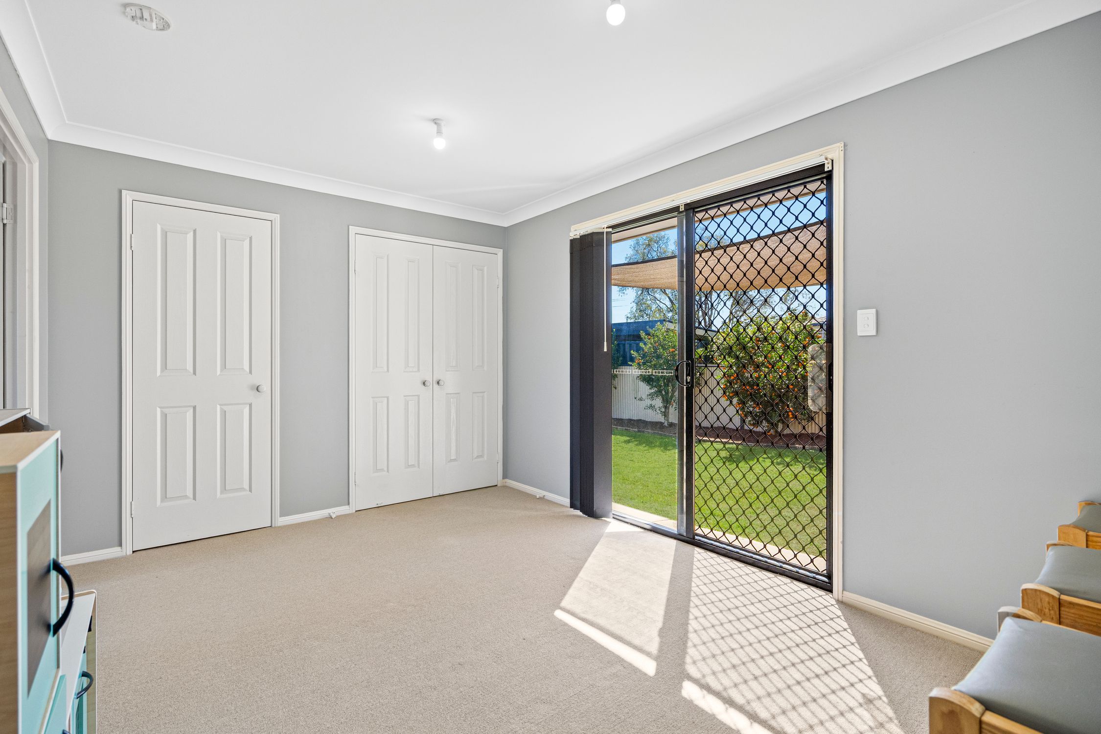8 Kurrajong Court — photo 12 of 18