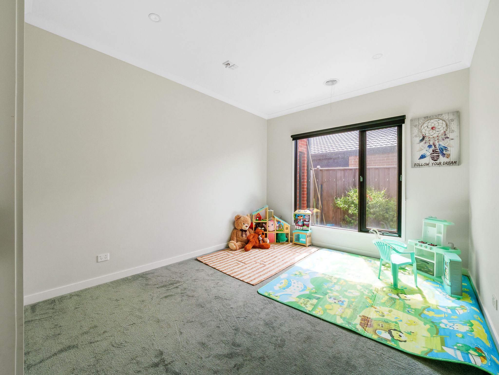 20 Darkum Street — photo 8 of 14
