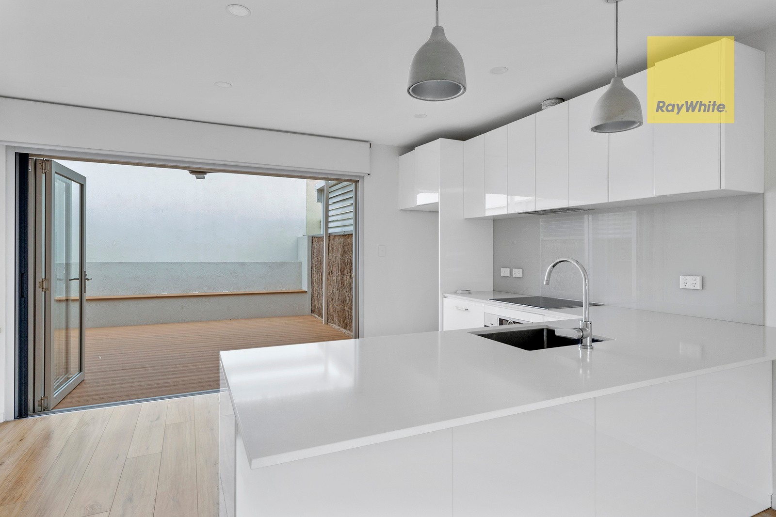 2/1 Sandhurst Court, Brighton, SA 5048