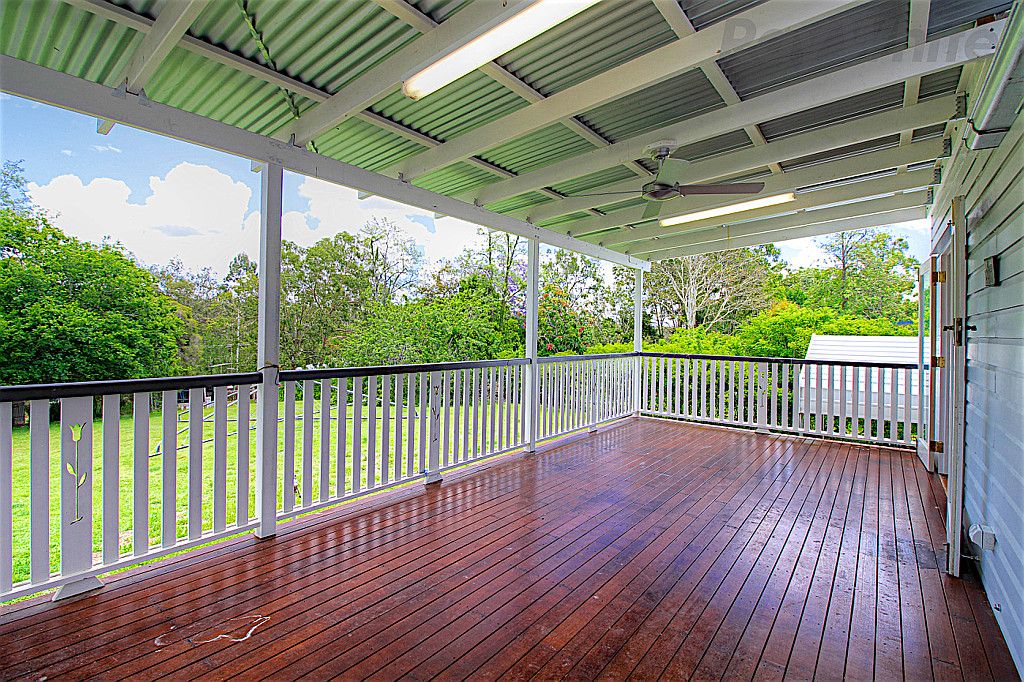 34 Woodend Road, Woodend, QLD 4305