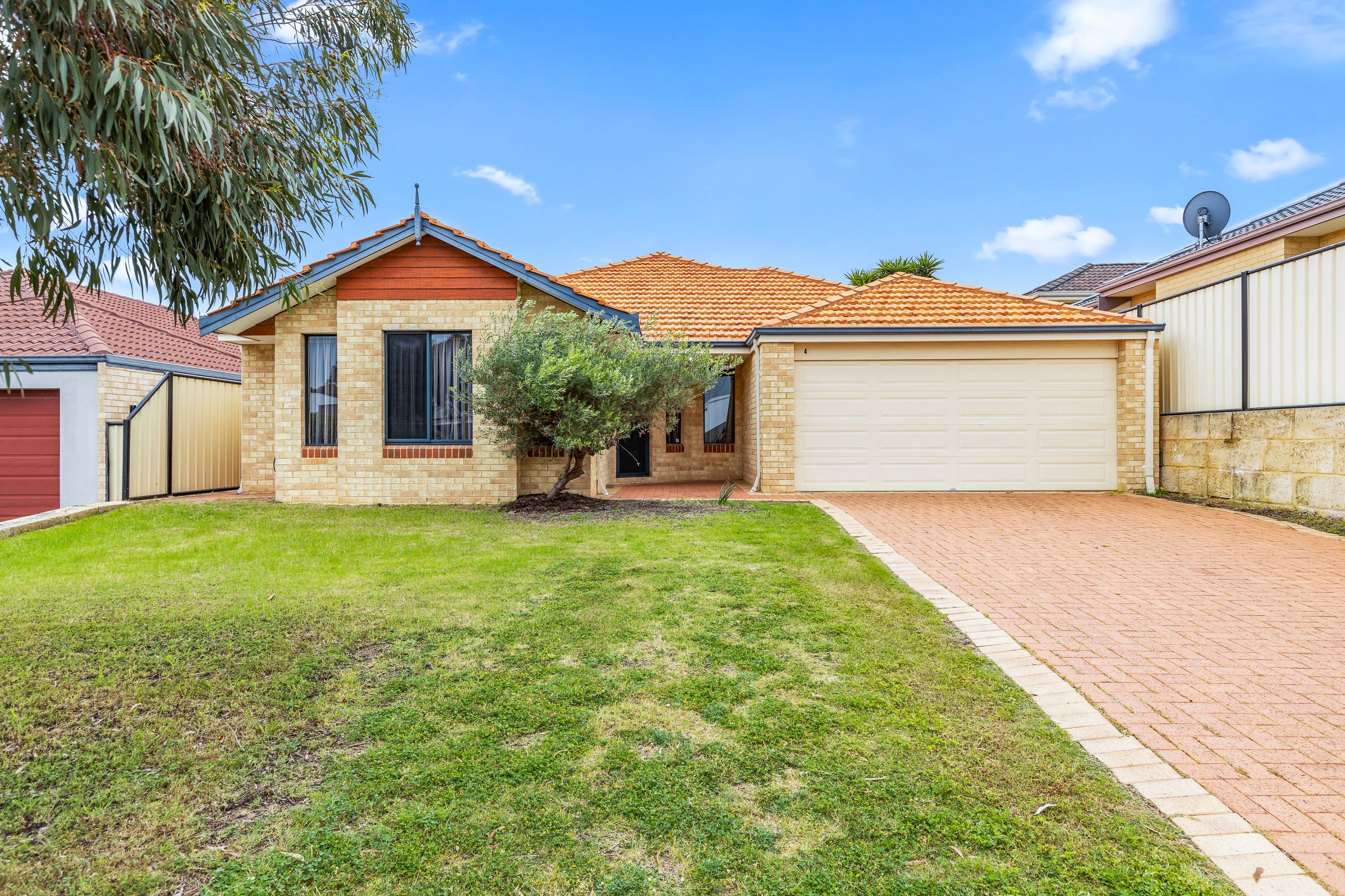 4 Oakpark Green, Clarkson, WA 6030