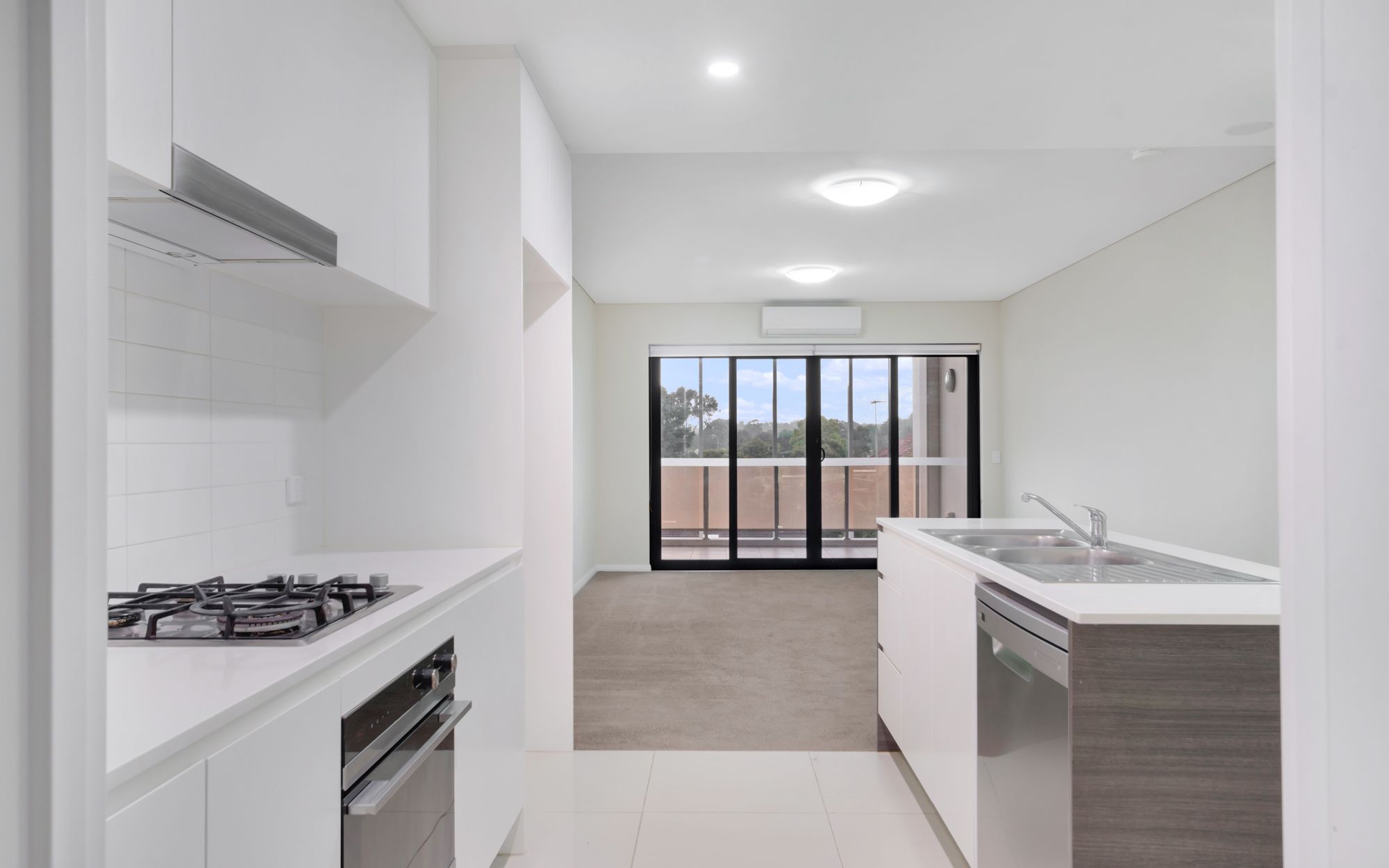32/2-10 Tyler Street, Campbelltown, NSW 2560