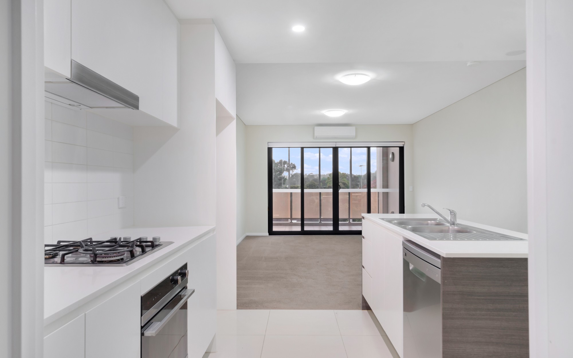 32/2-10 Tyler Street, Campbelltown, NSW 2560