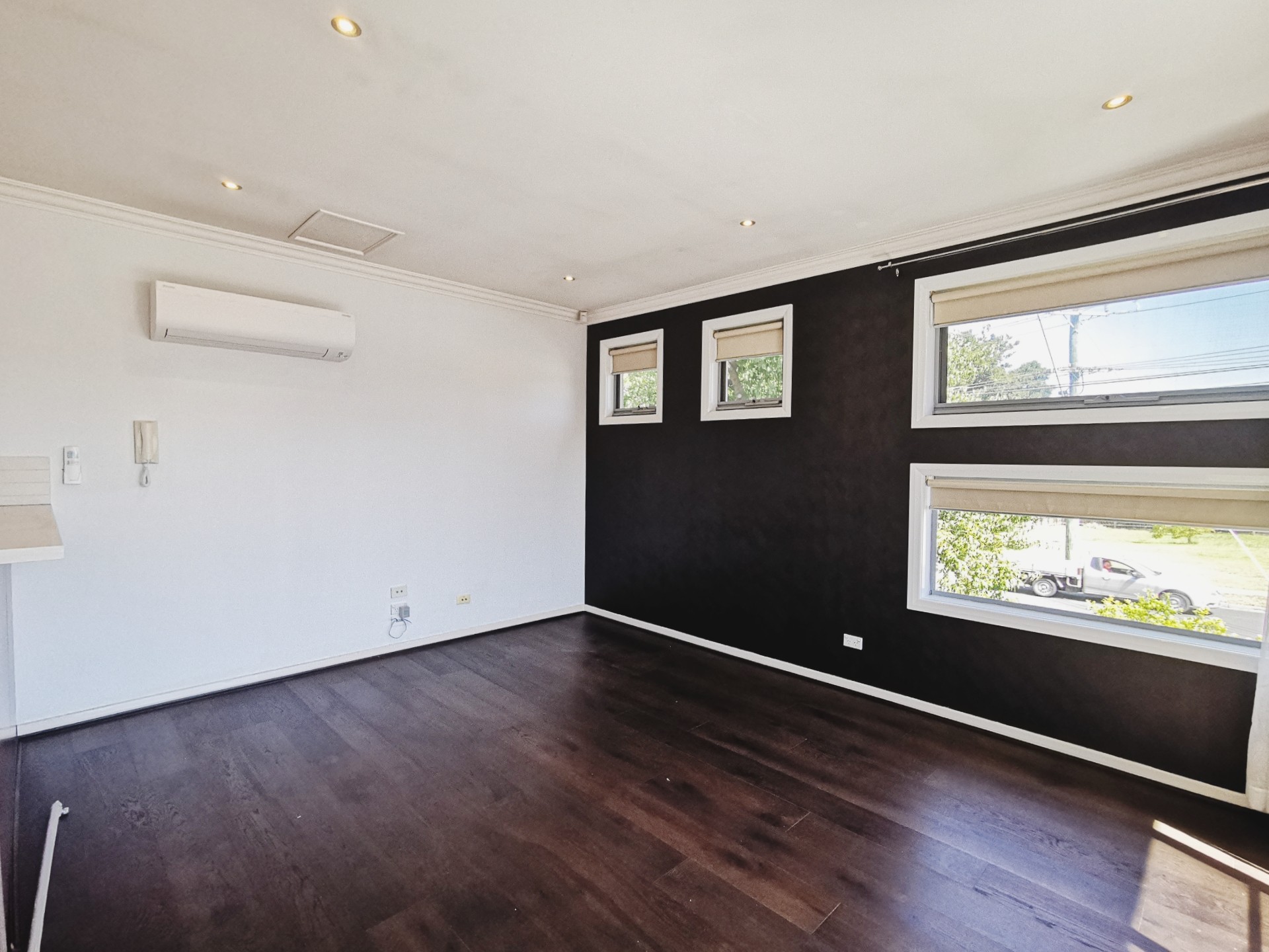 1/2 Clarinda Road, Clarinda, VIC 3169