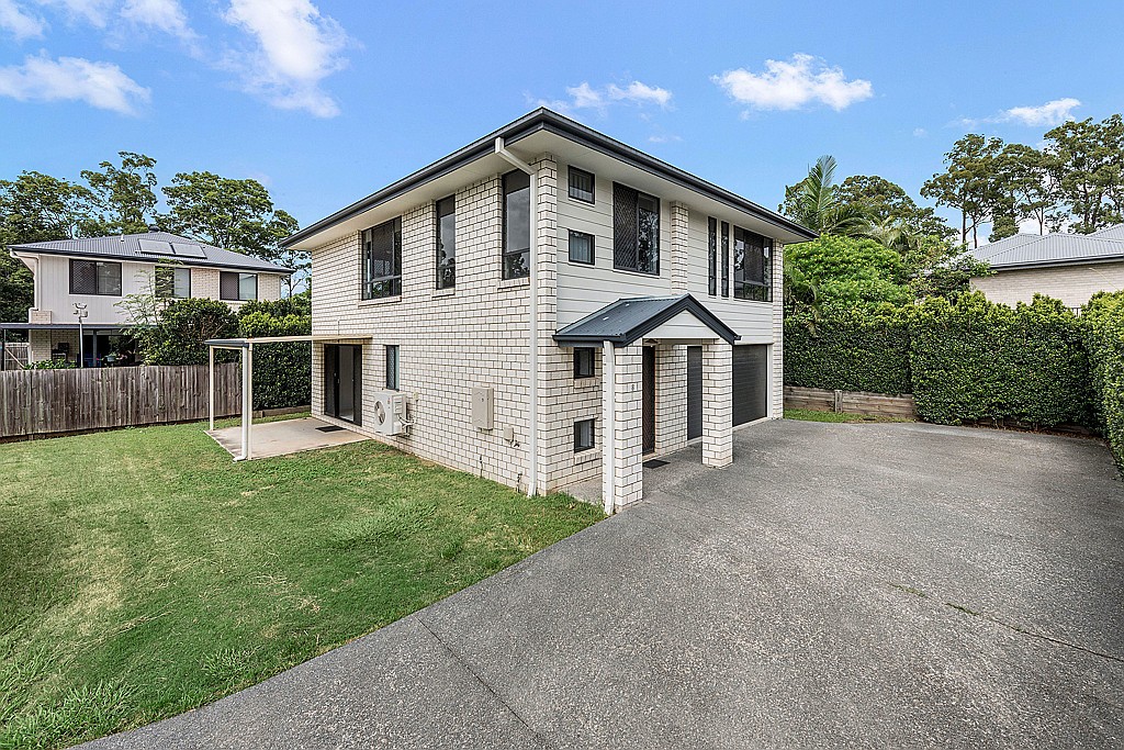 8 Knightsbridge Street, Oxley, QLD 4075