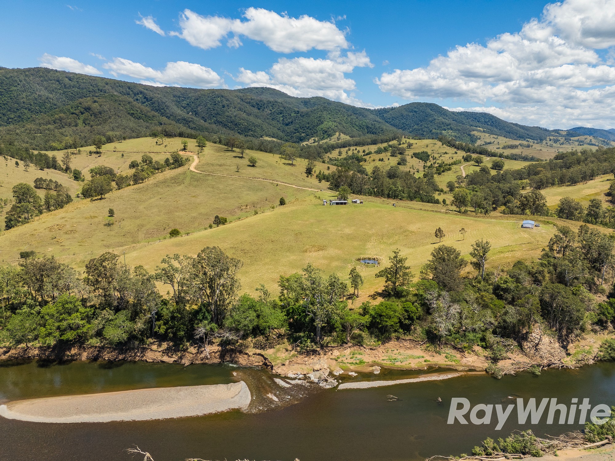 330 Smiths Road, Callaghans Creek, NSW 2422