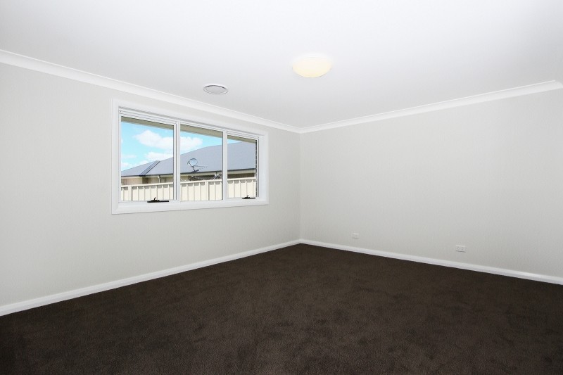 2/5 Lucas Close, Goulburn, NSW 2580