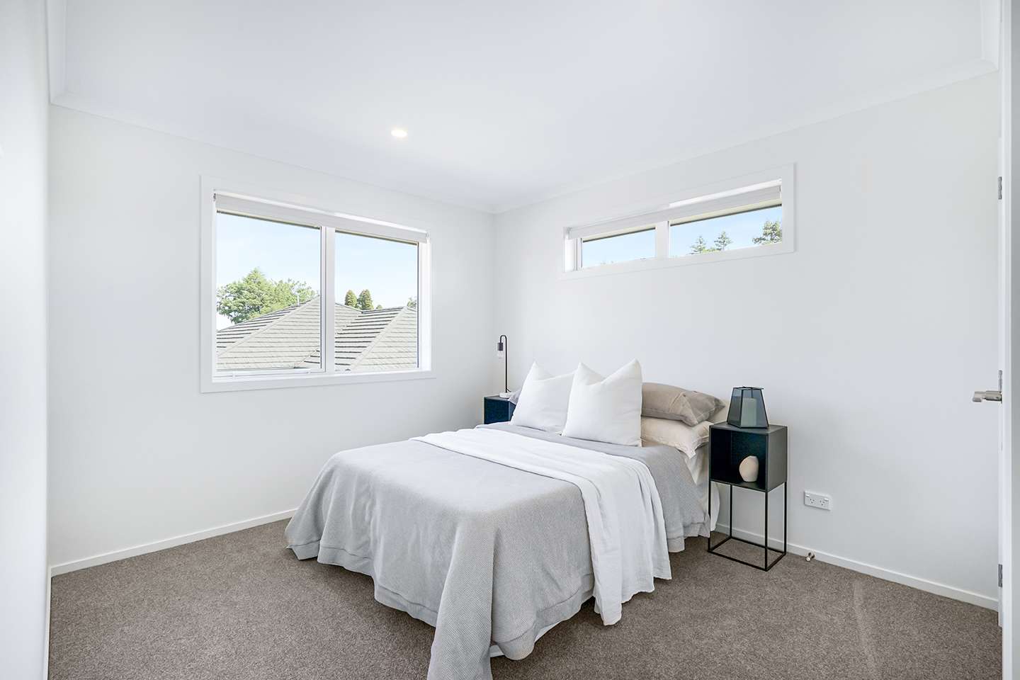 4 Vicarage Lane photo 14