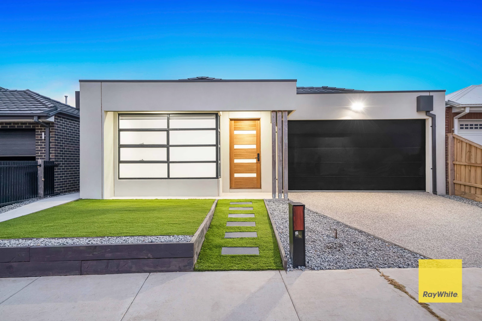 21 Lilybloom Way, FRASER RISE, VIC 3336