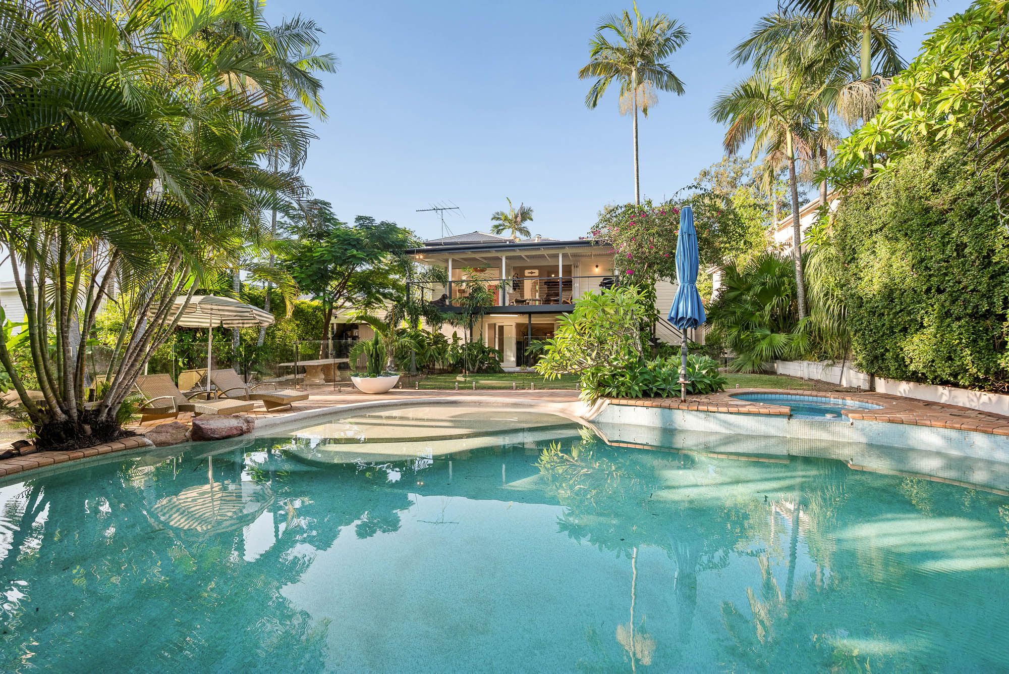 27 Hilton Street, East Brisbane, QLD 4169