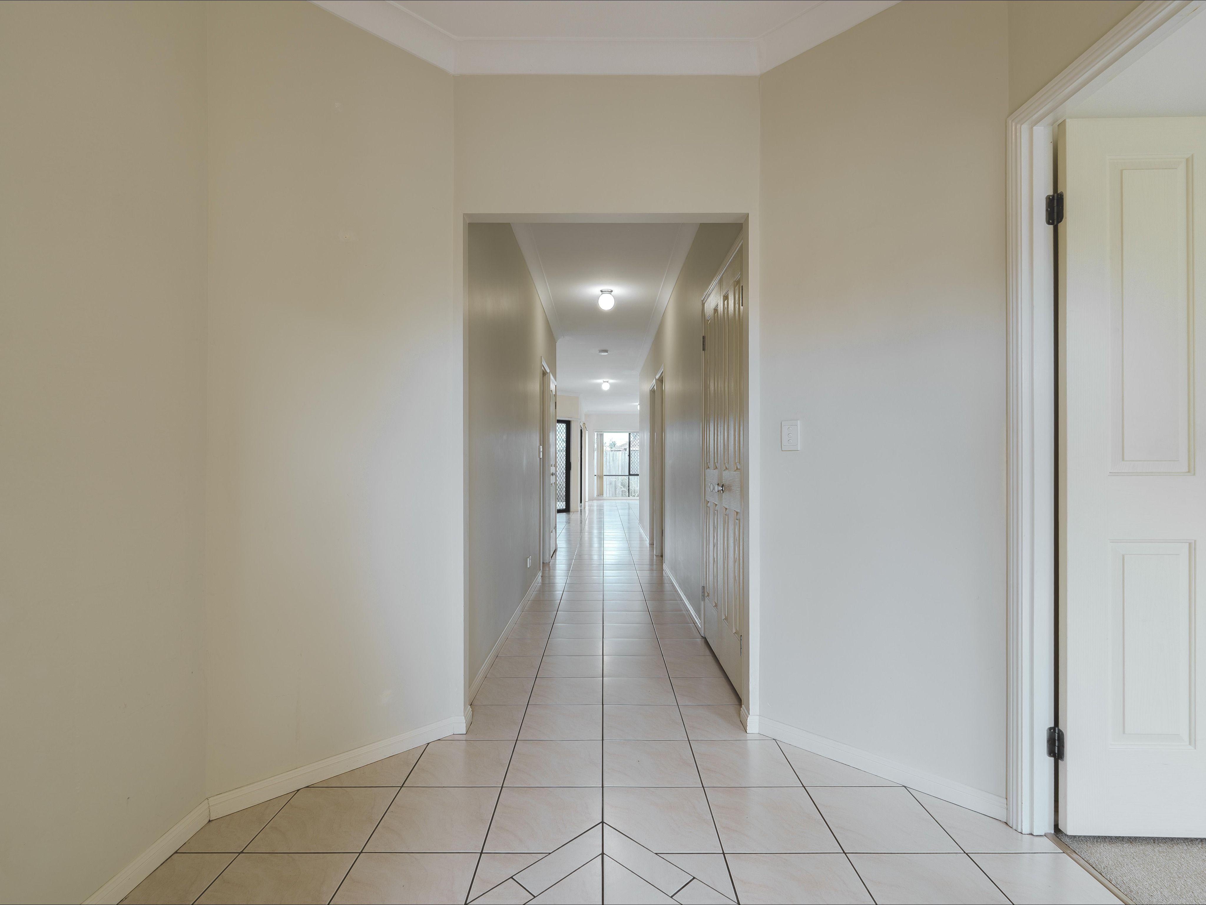 14 Fitzroy Place, Forest Lake, QLD 4078