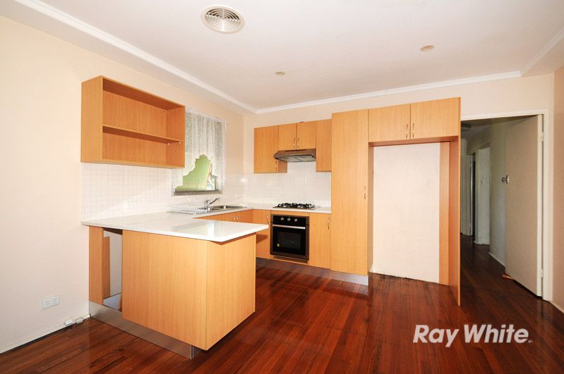 5 Manna Court, Frankston North, VIC 3200