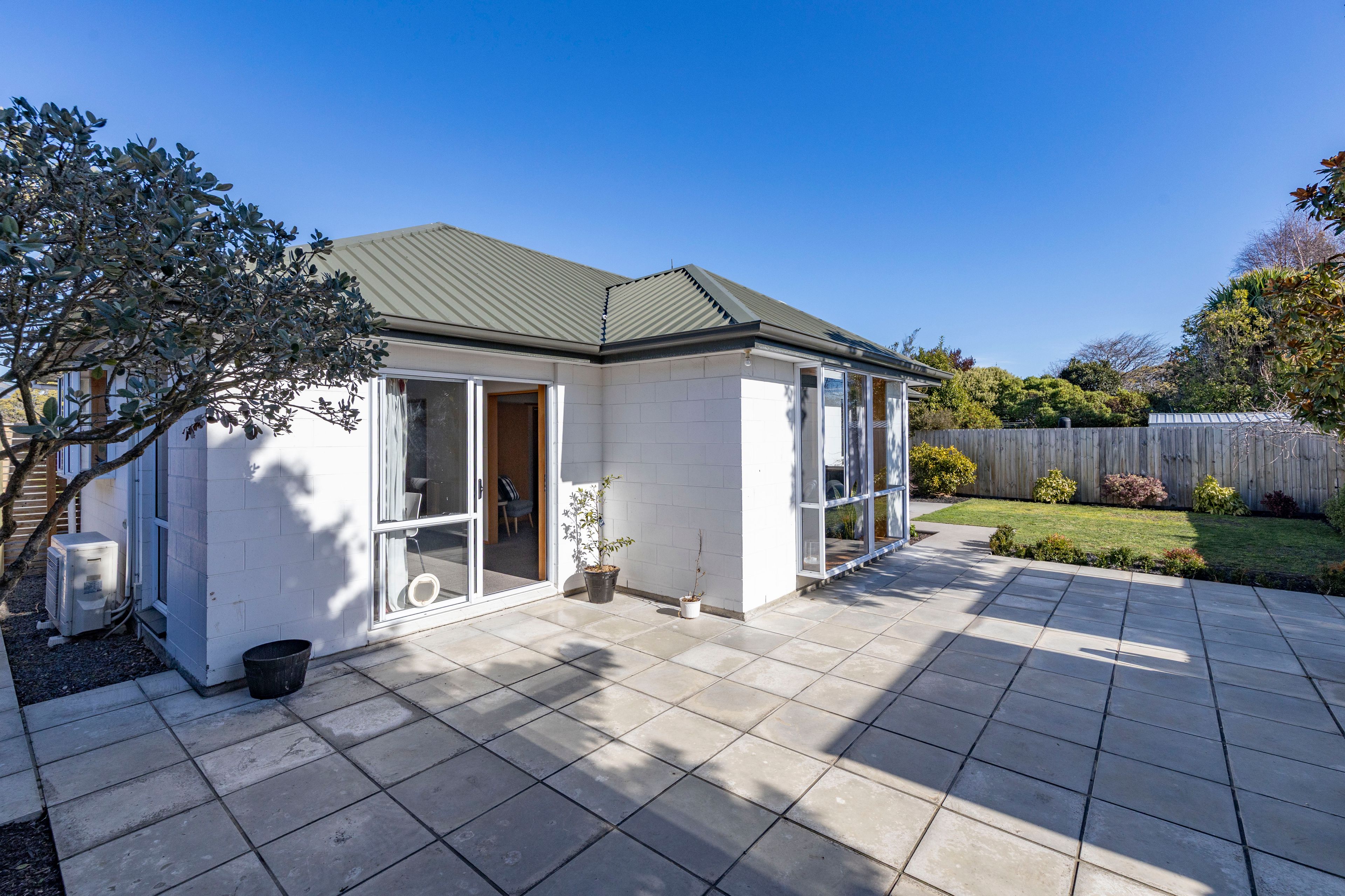 2/20 Downing Street, Hoon Hay, Christchurch City 8025 - Sold House ...