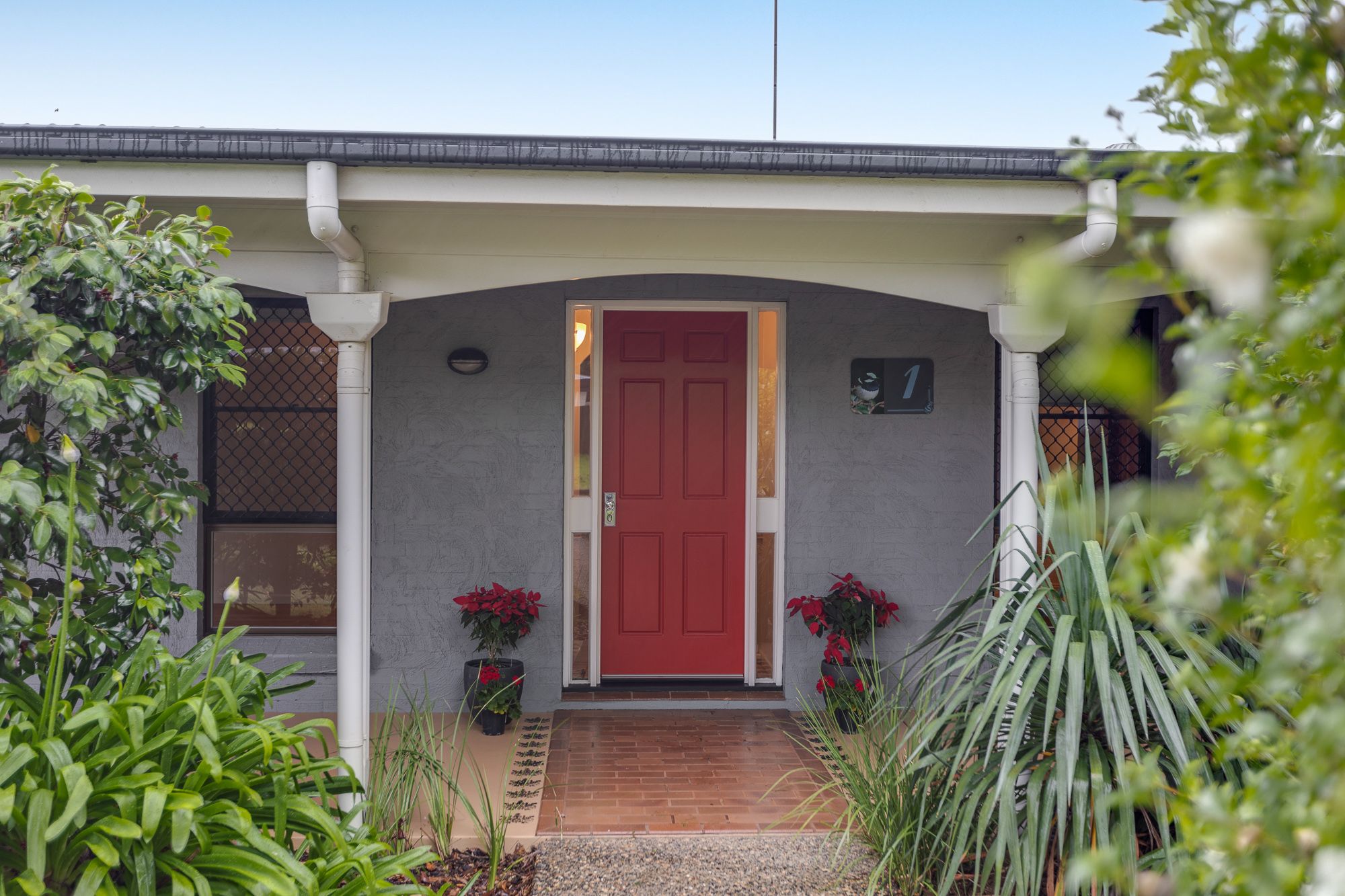 10-12 Devon Street, Newtown QLD 4350