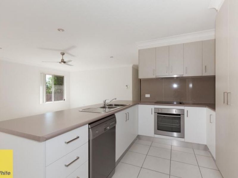 55 Whipbird Street, Bellbird Park, QLD 4300