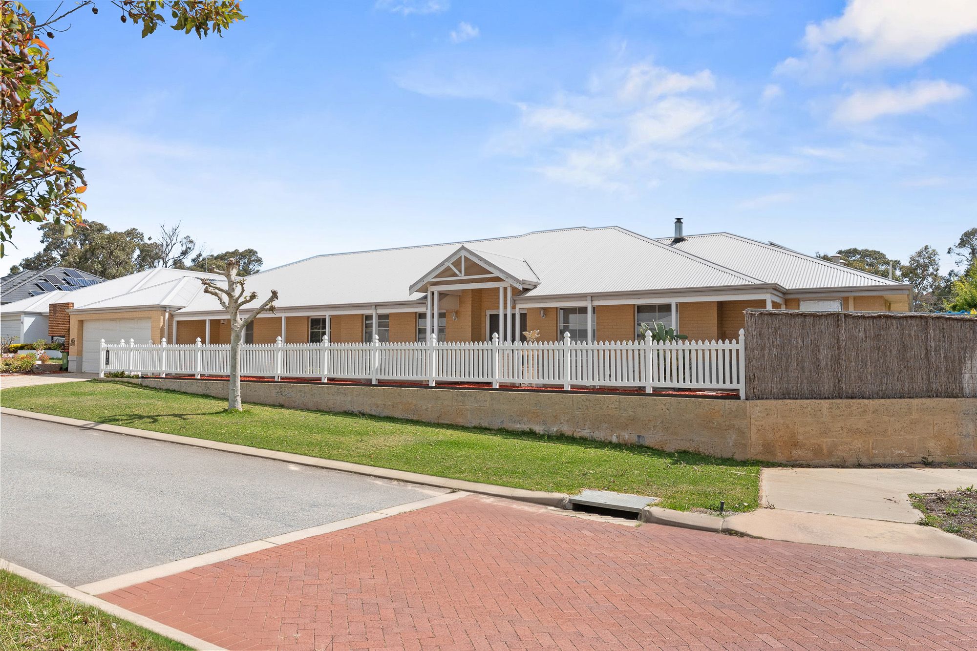 2 Wanderer Parkway, Baldivis, WA 6171 - House for Sale - Ray White The ...