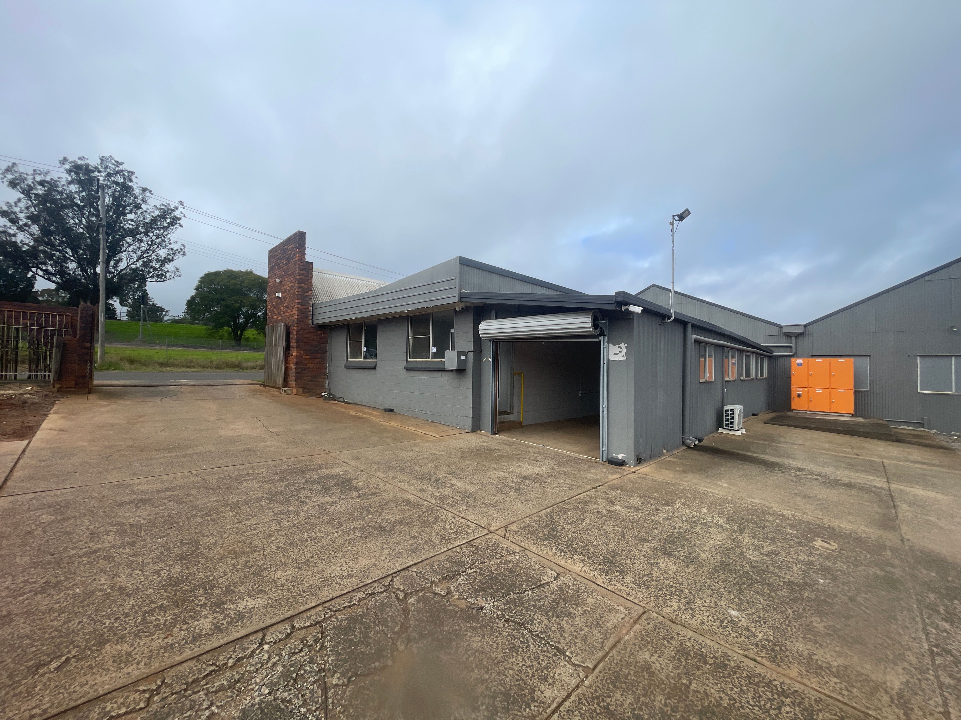 Tenancy 1/5-7 Wilkinson Street, Harlaxton, QLD 4350