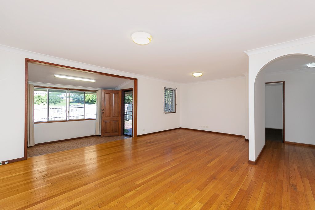 8 Merrett Avenue, Zillmere, QLD 4034