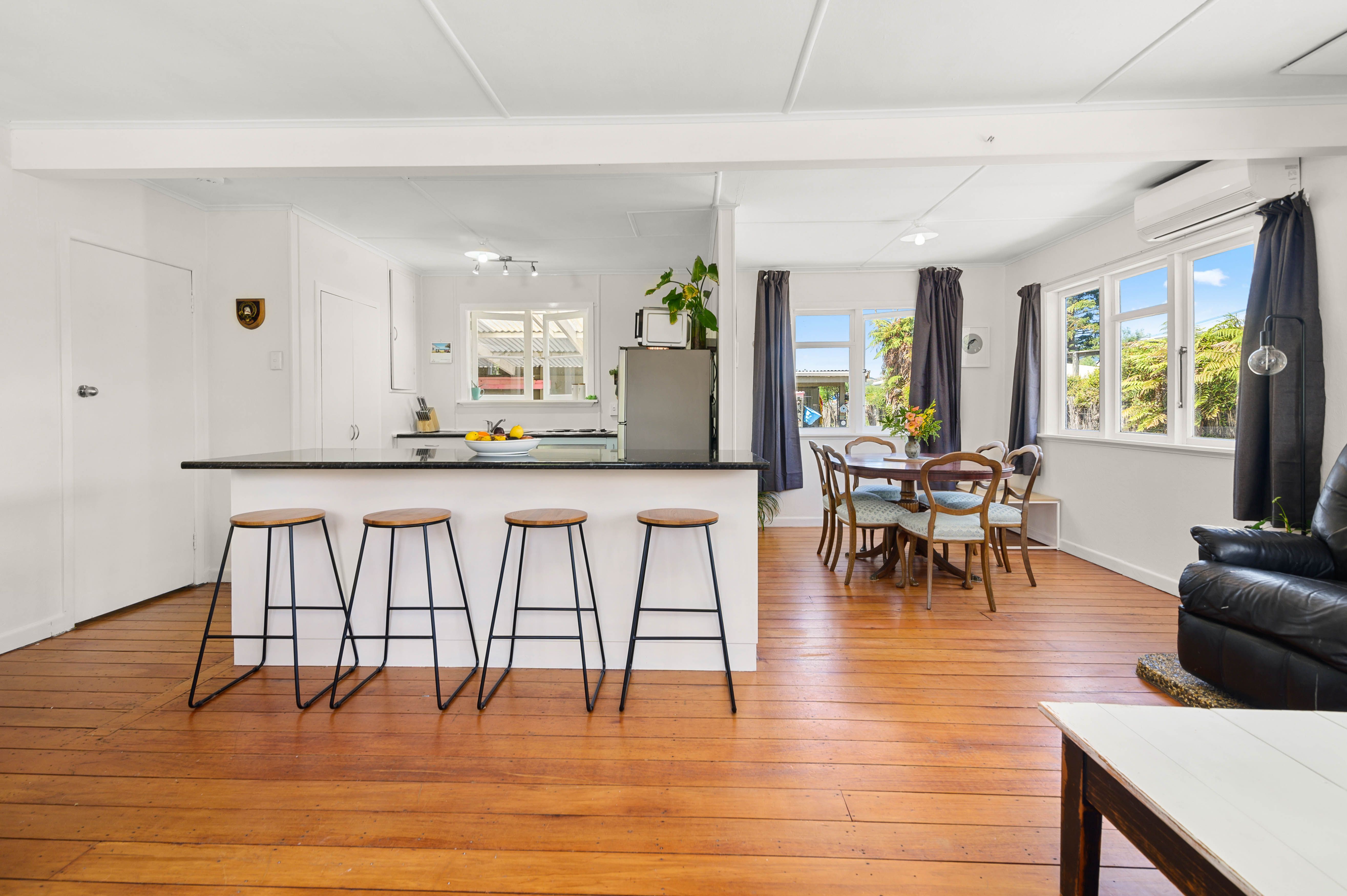 8A Farnworth Avenue, Holdens Bay, Rotorua District