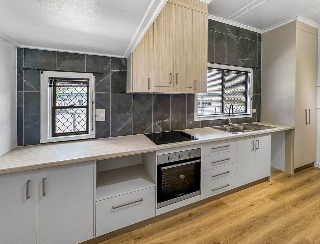 31 Barney Street, Barney Point, QLD 4680