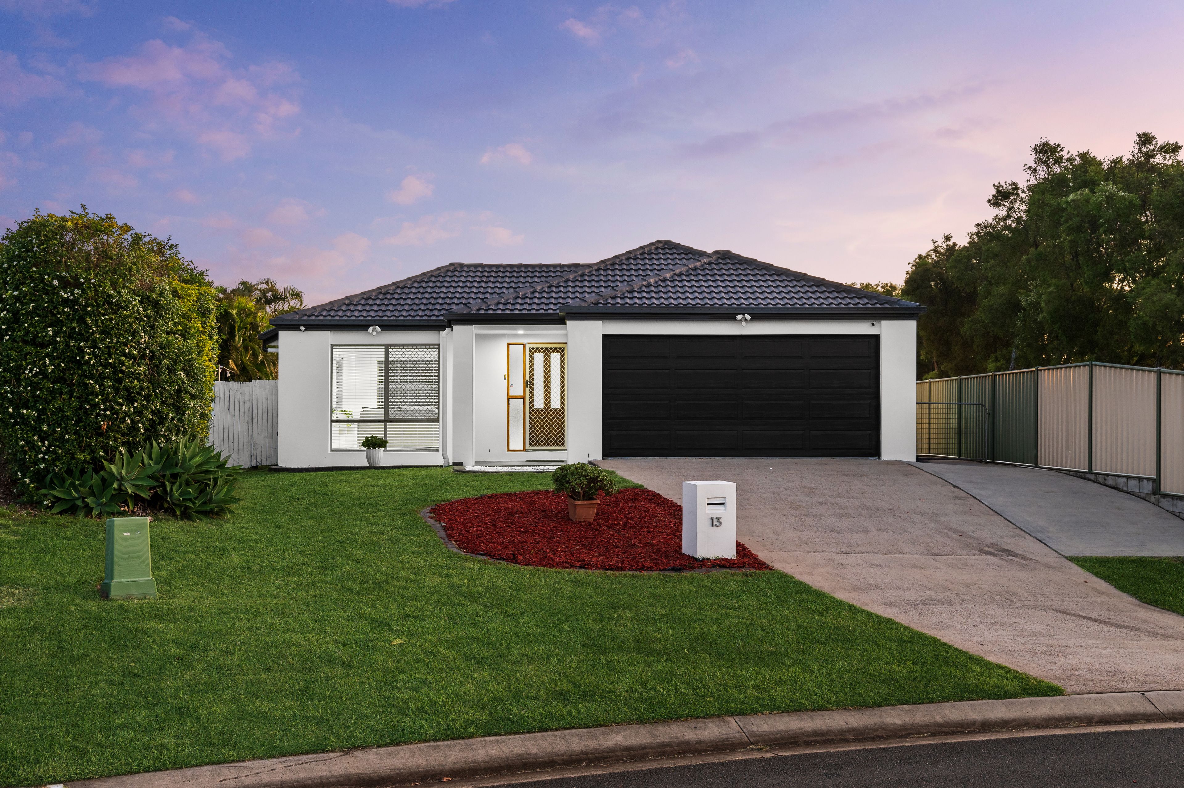 13 Hilldean Drive, Raceview, QLD 4305