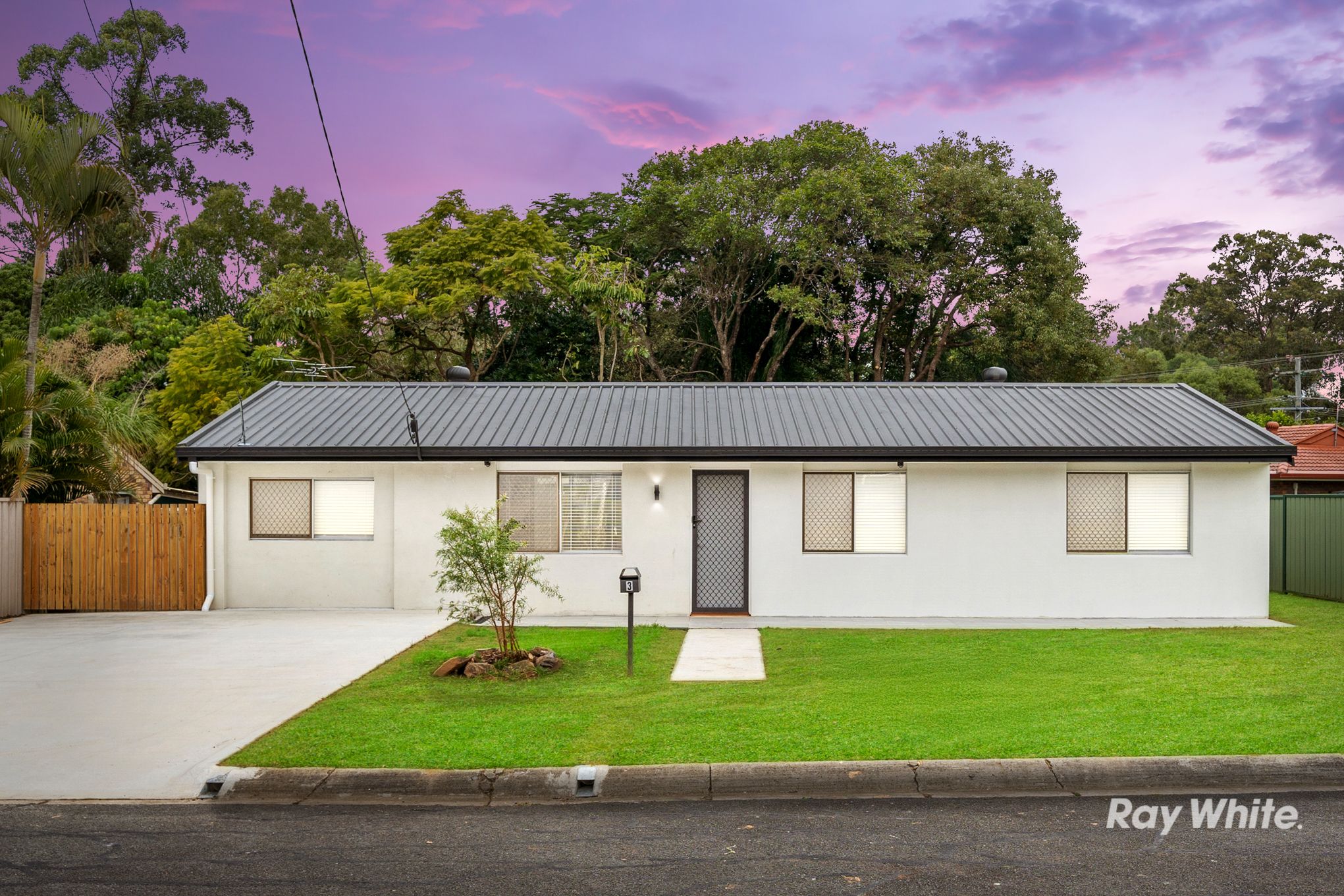 3 Nottingham Court, Daisy Hill QLD 4127
