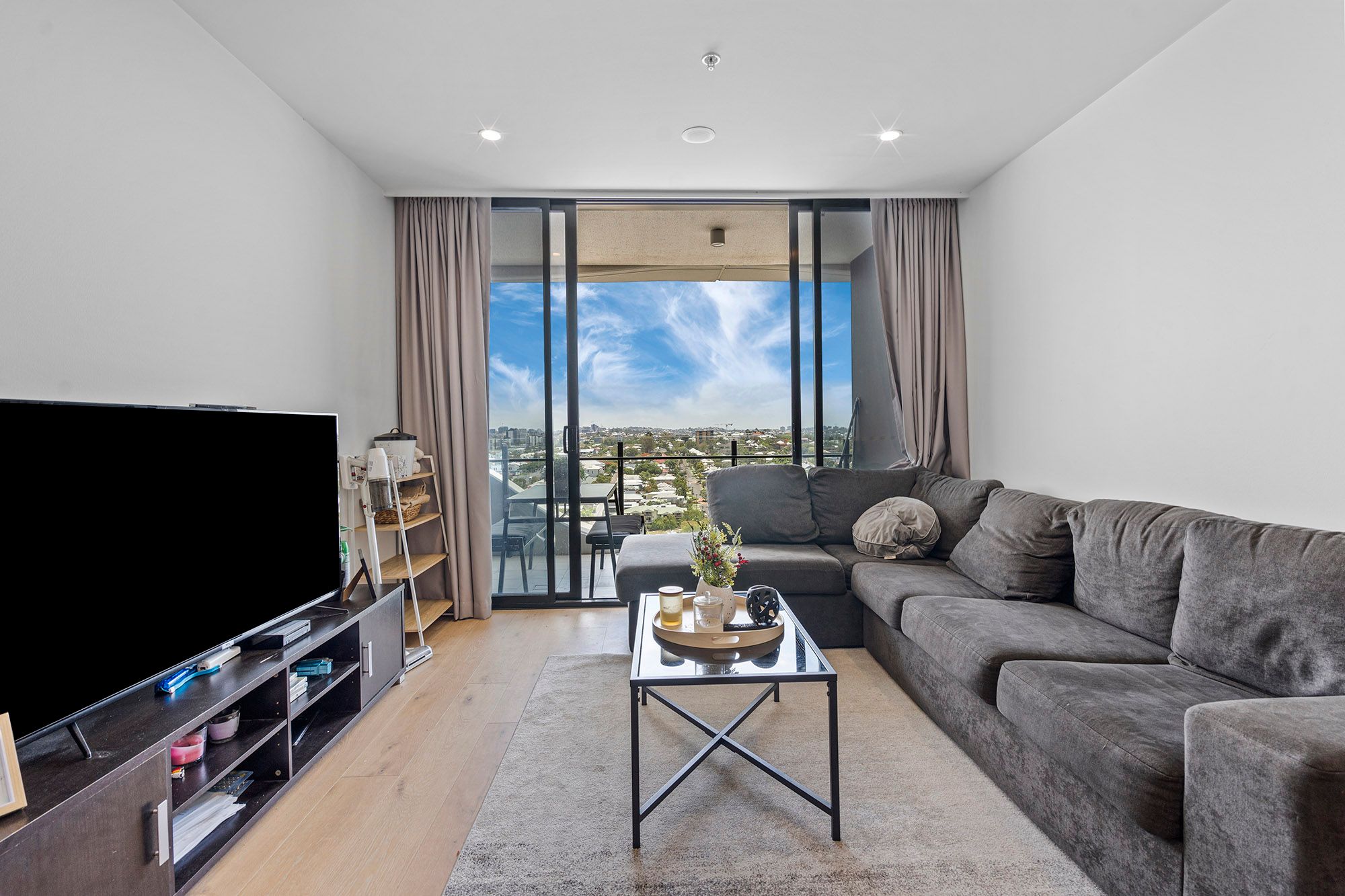 1506/17 Deshon Street, Woolloongabba, QLD 4102