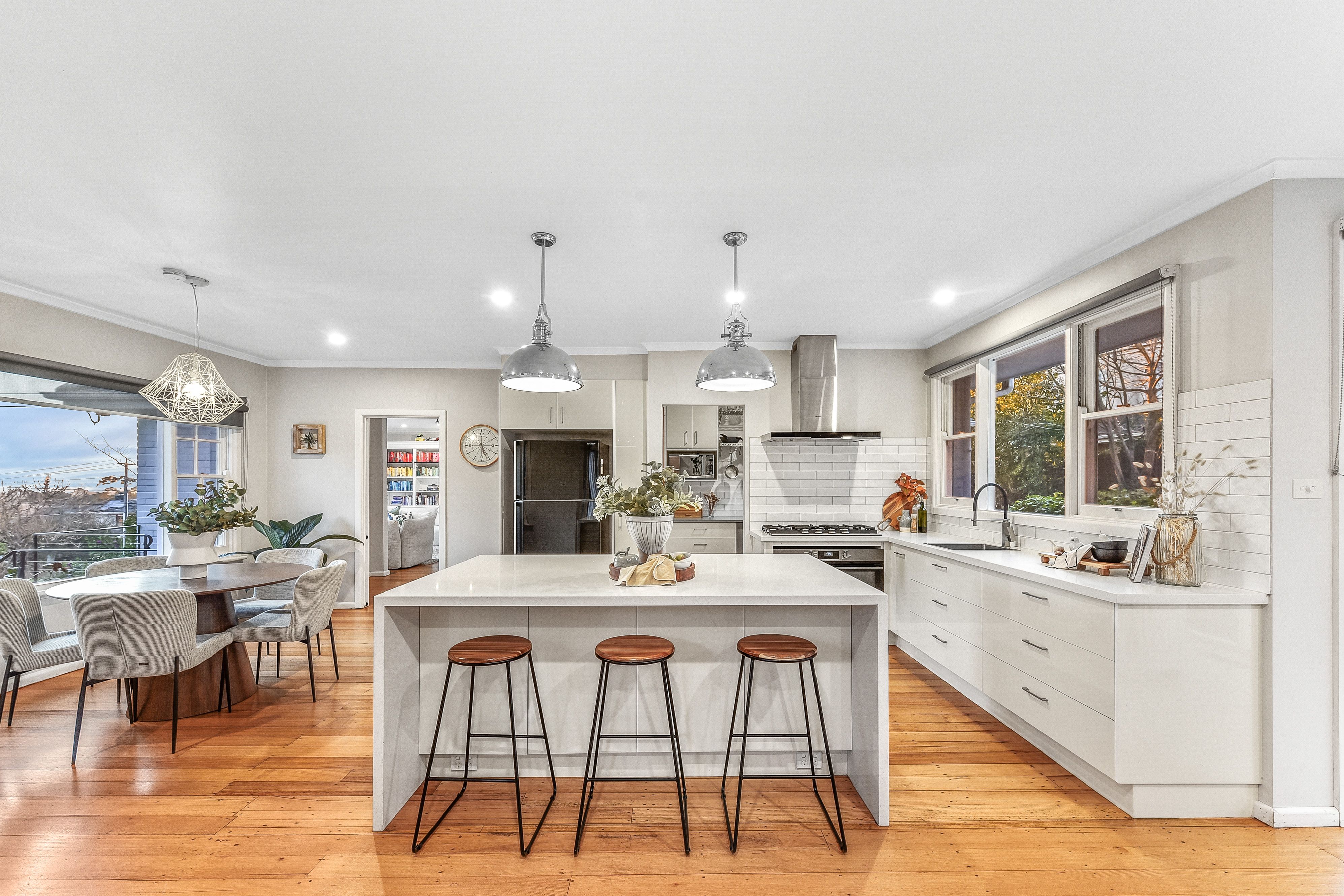 3 Randall Court — photo 6 of 16