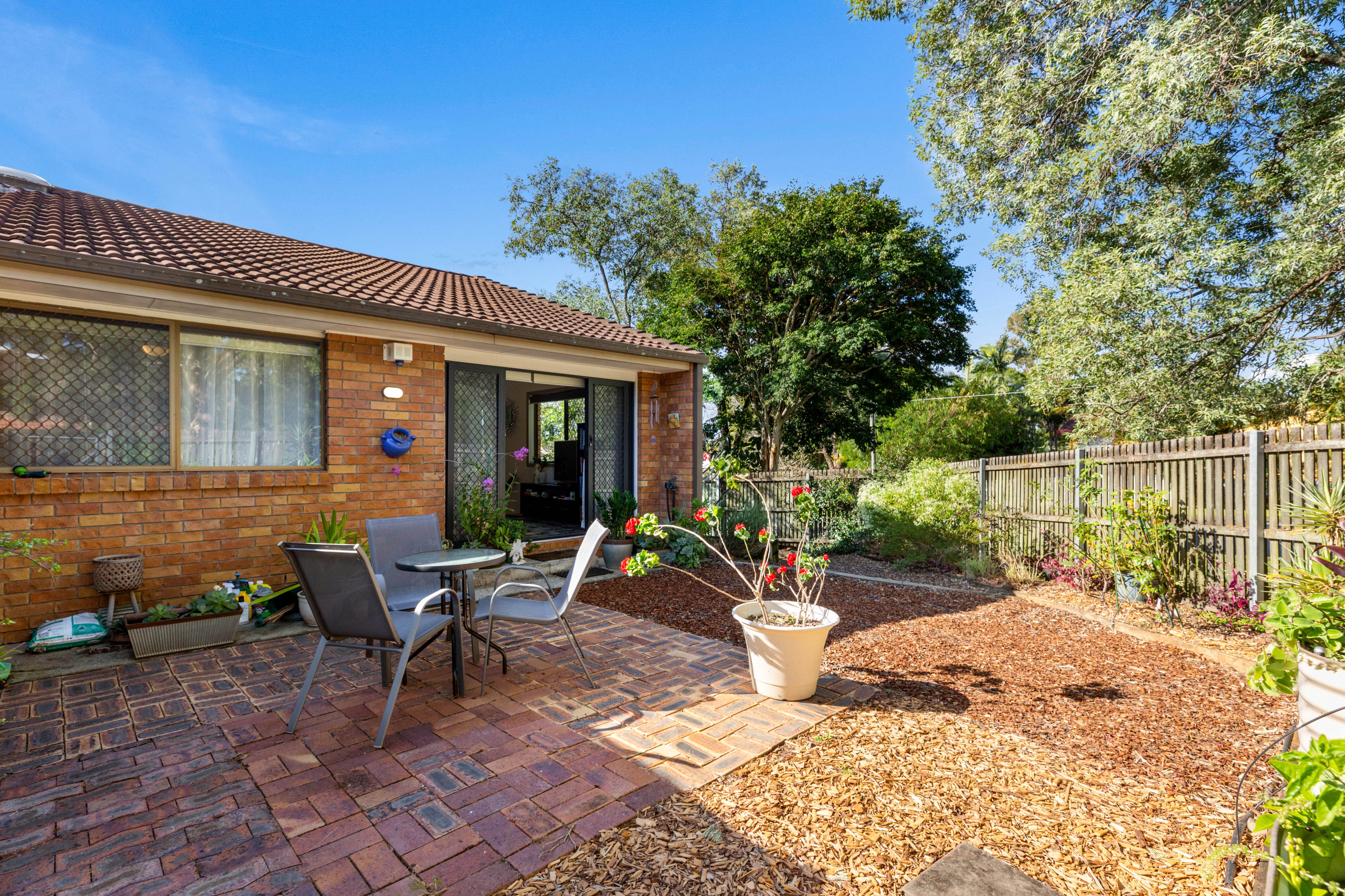 22 Jane Street, Arana Hills QLD 4054