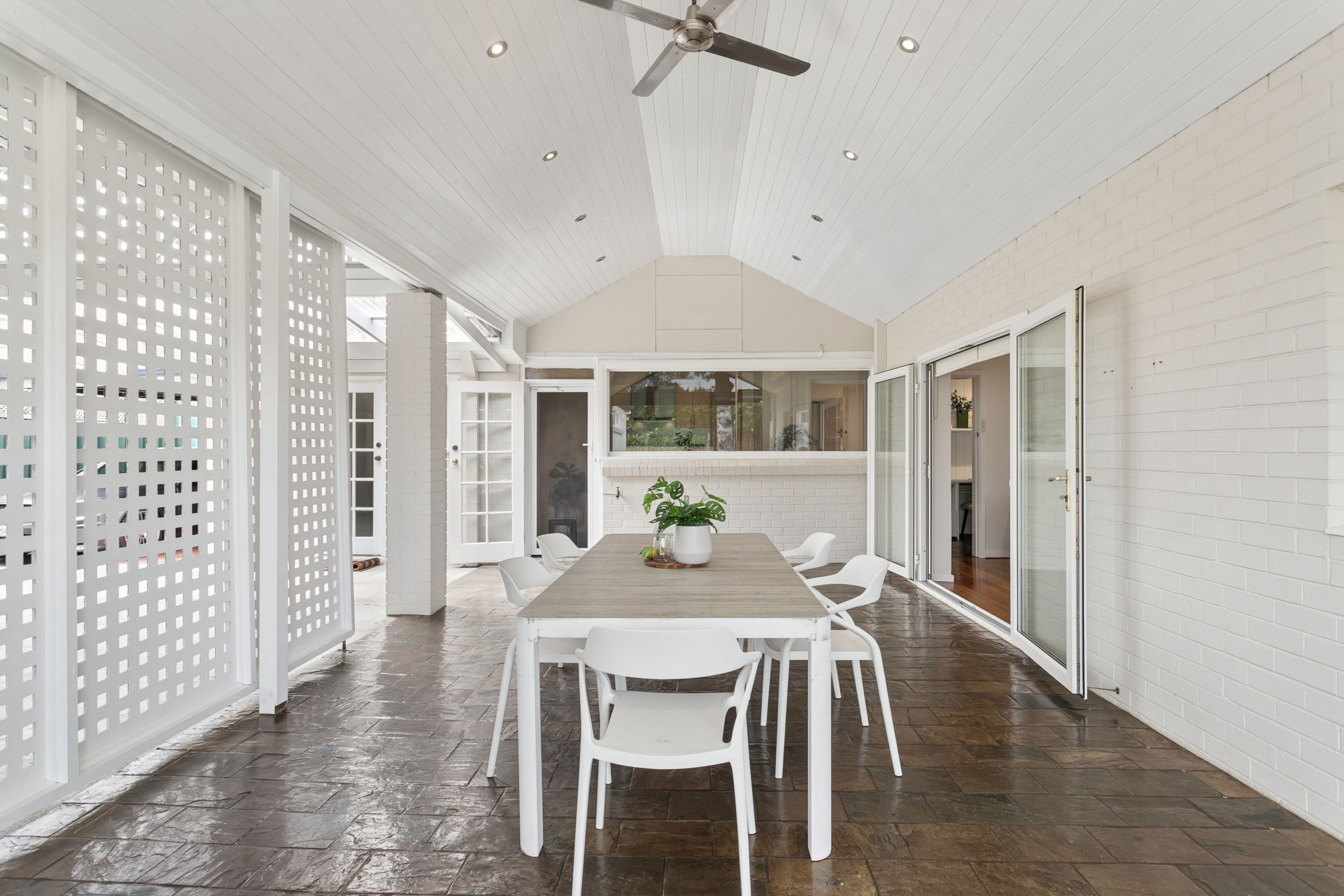 35 Williams Road — photo 24 of 27