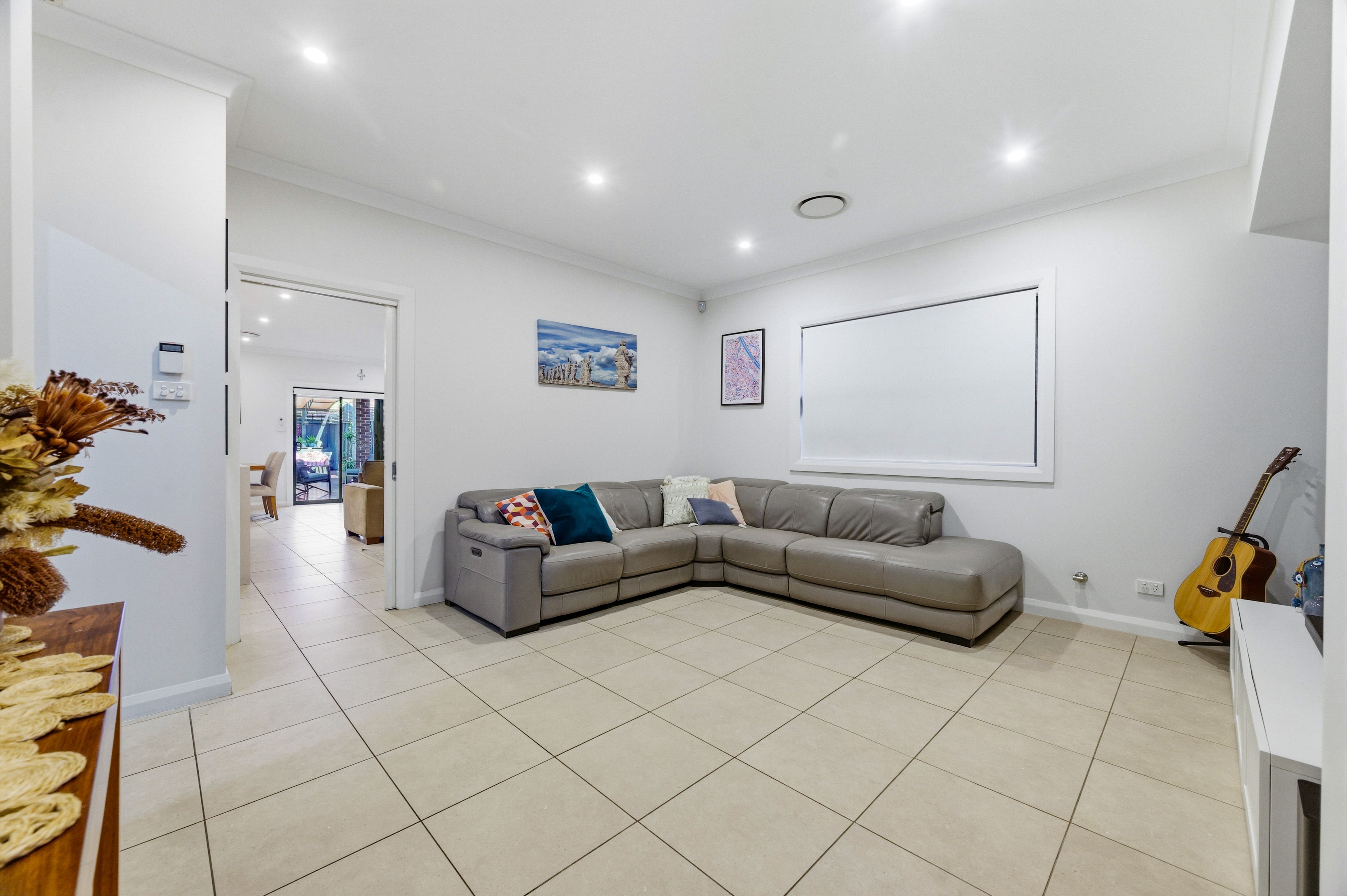 16 Silverwood Street — photo 10 of 22