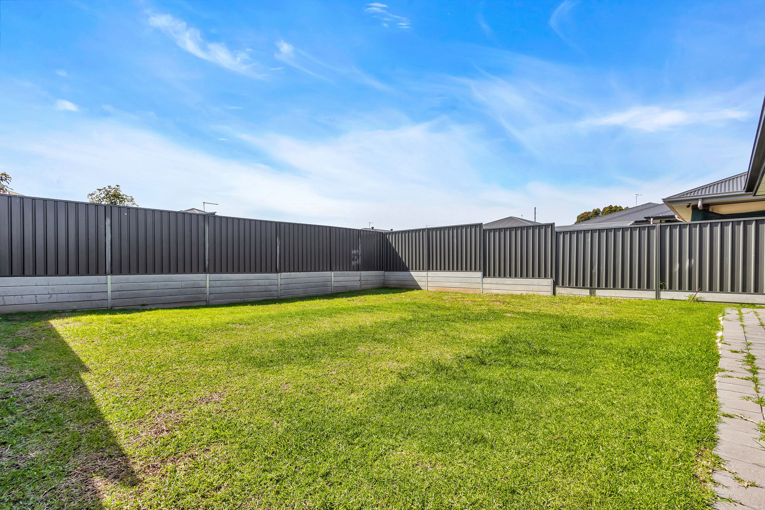 43 Heinemann Circuit — photo 19 of 20
