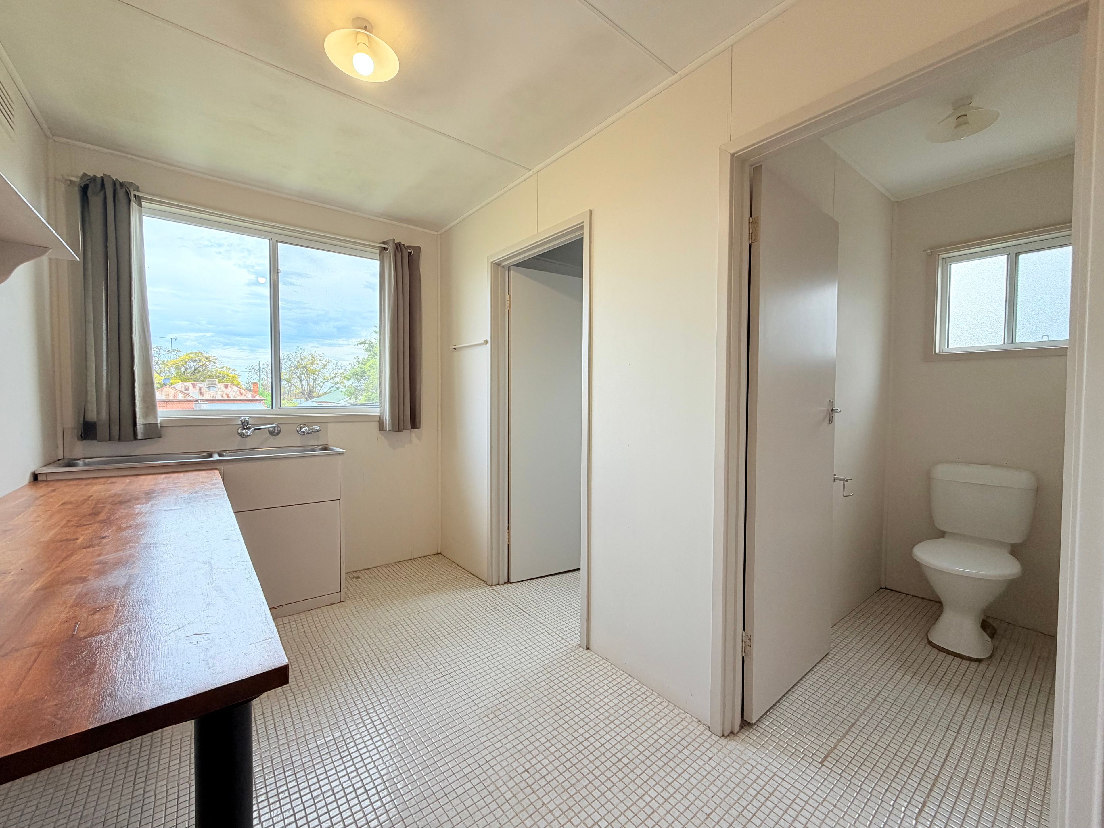 43 Mitchell Street — photo 9 of 11