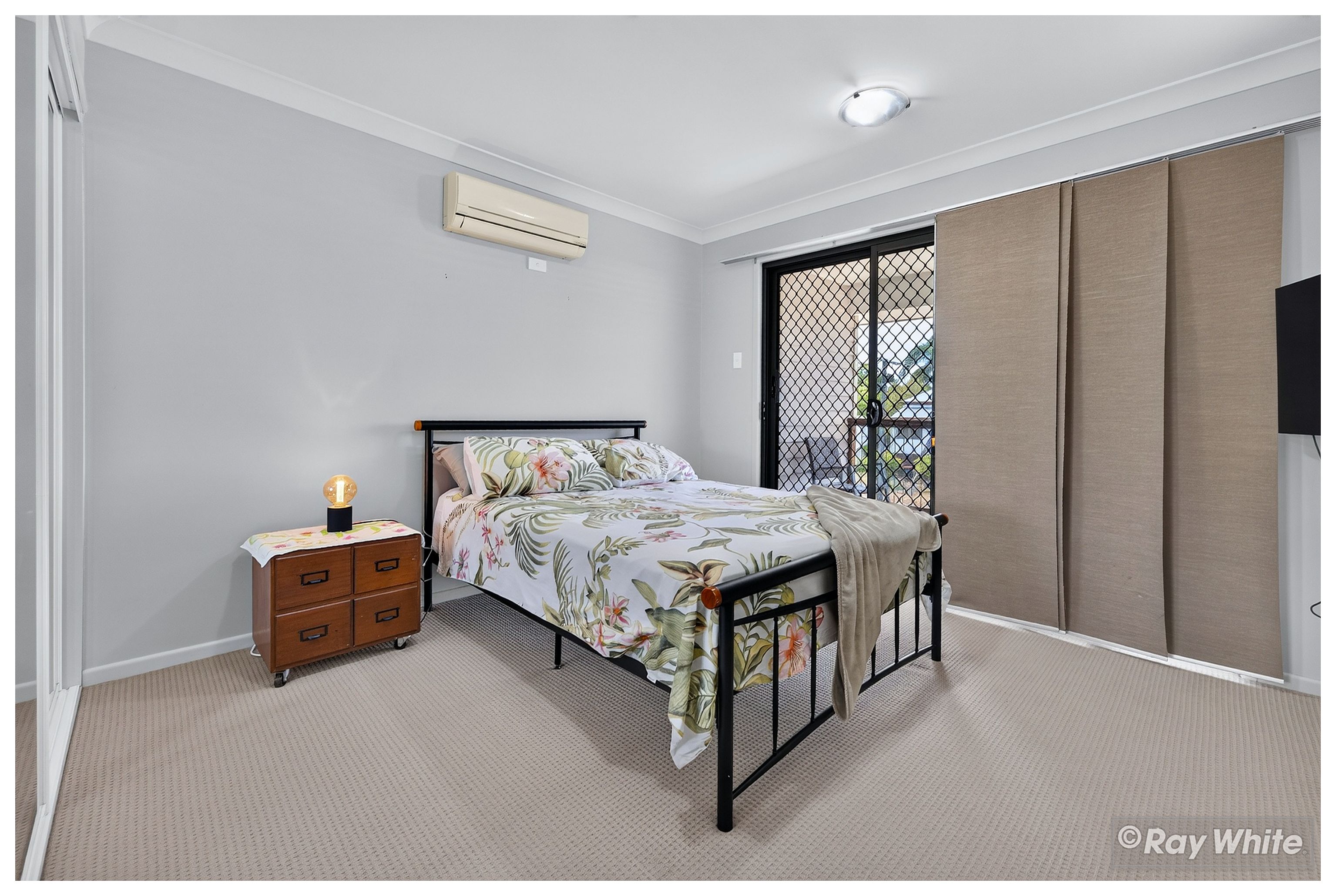 3/16 Thurston Street — photo 16 of 30