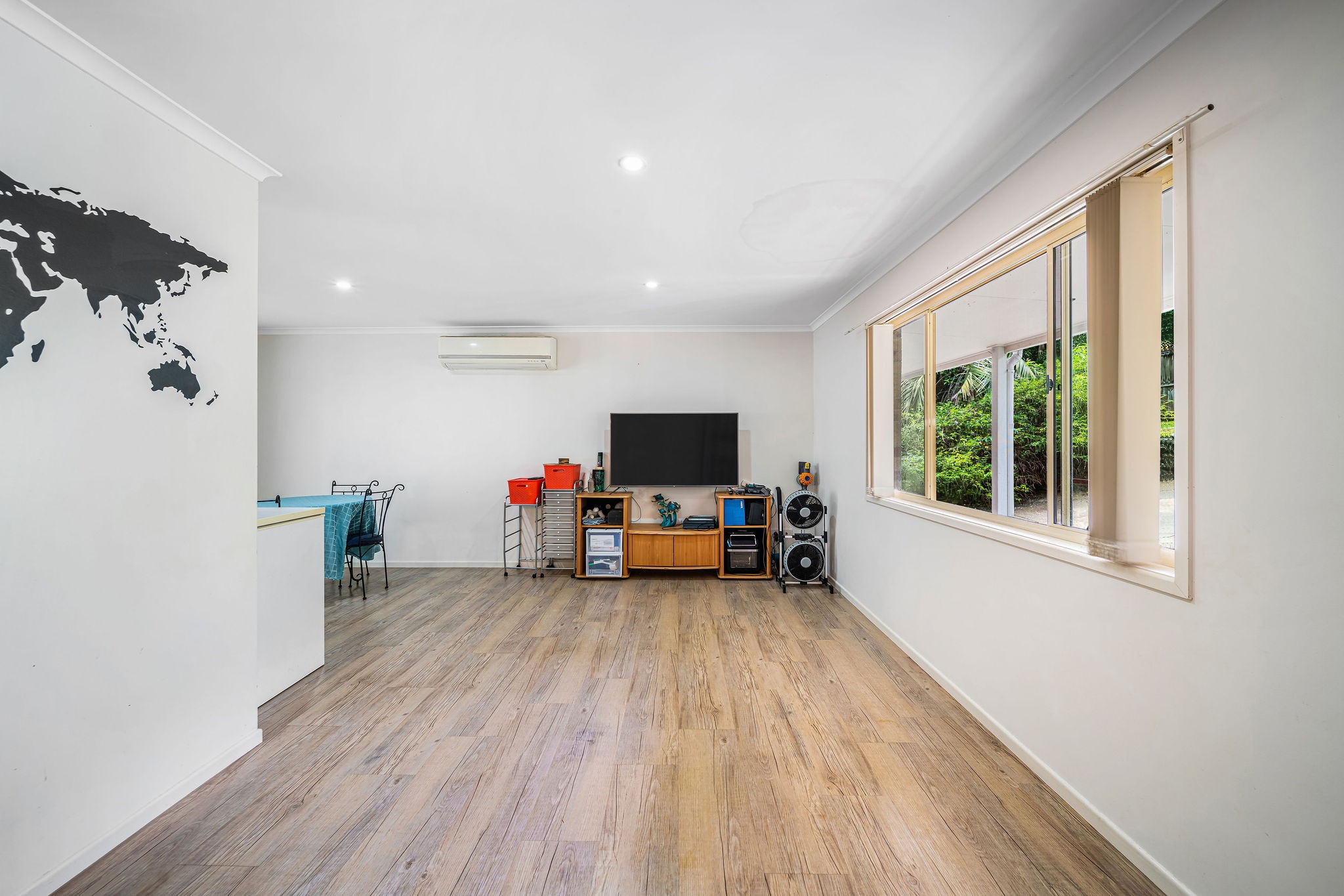 60 Kundart Street, Coes Creek, QLD 4560