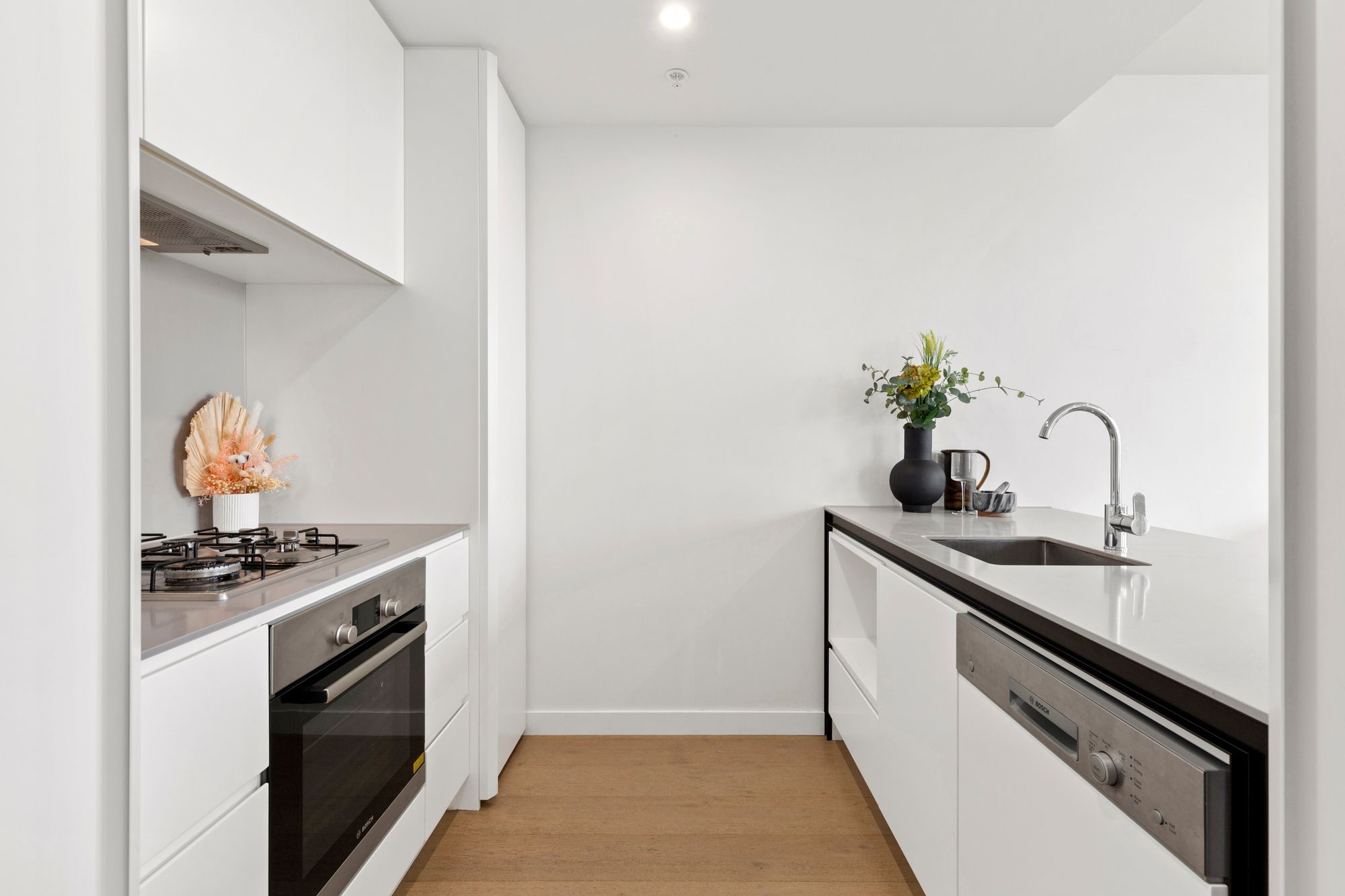 1805/89 Gladstone Street, South Melbourne, VIC 3205