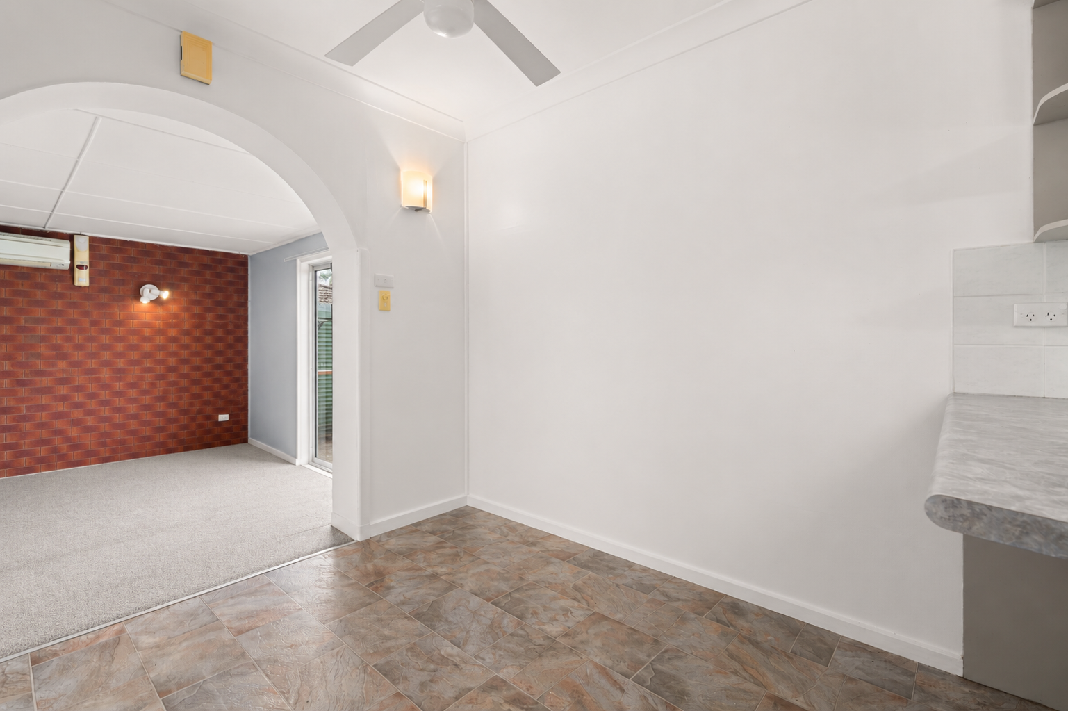 41 Bunberra Street — photo 5 of 22